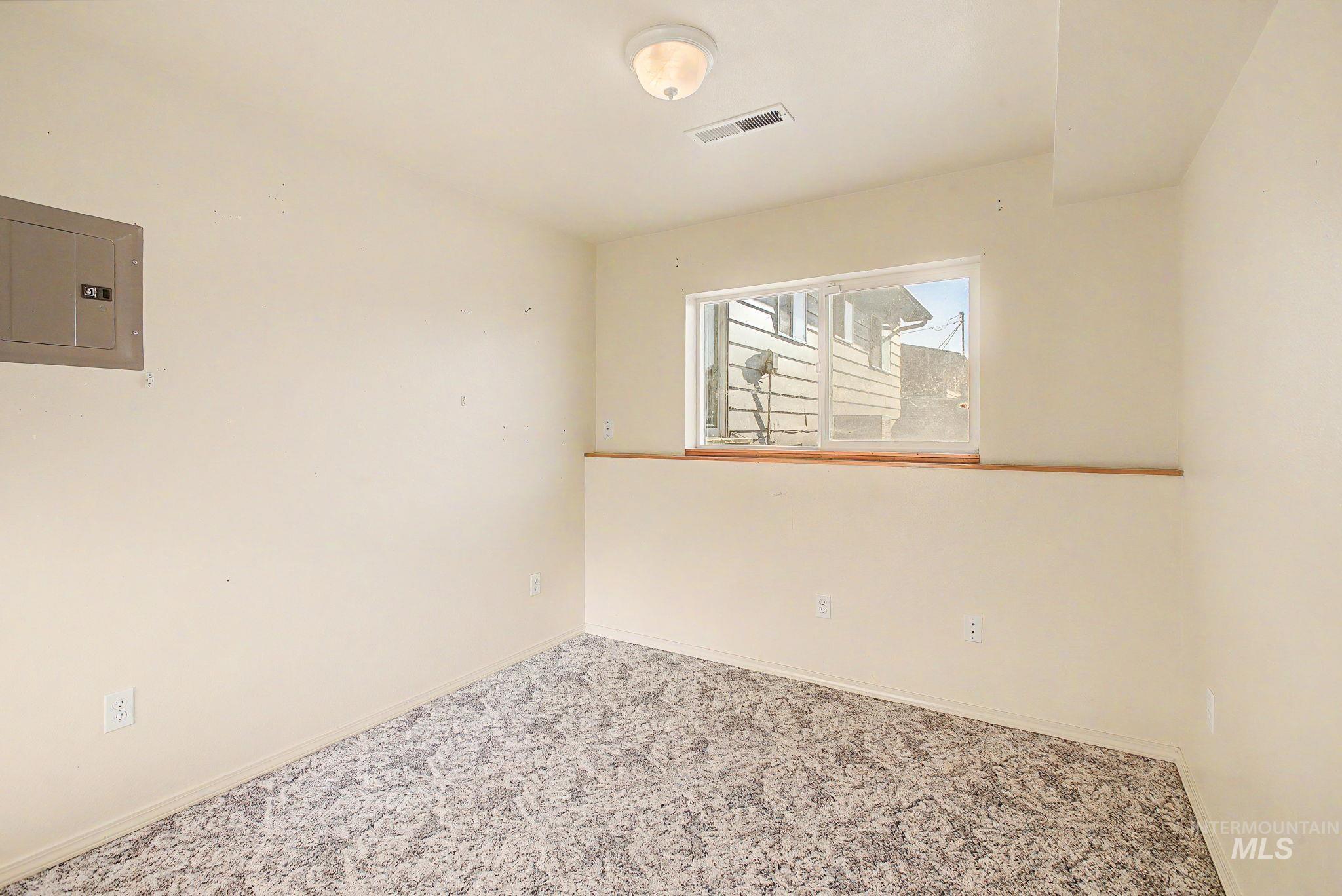 1119 Alder Dr, Lewiston, Idaho 83501, 4 Bedrooms, 2 Bathrooms, Residential For Sale, Price $479,000,MLS 98986654