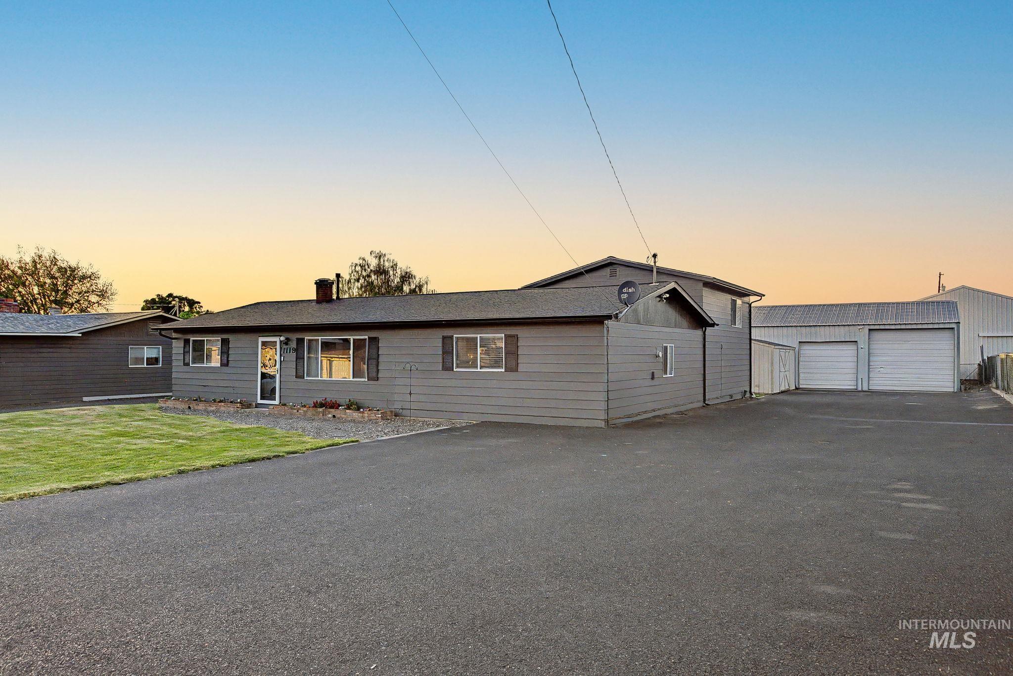 1119 Alder Dr, Lewiston, Idaho 83501, 4 Bedrooms, 2 Bathrooms, Residential For Sale, Price $479,000,MLS 98986654