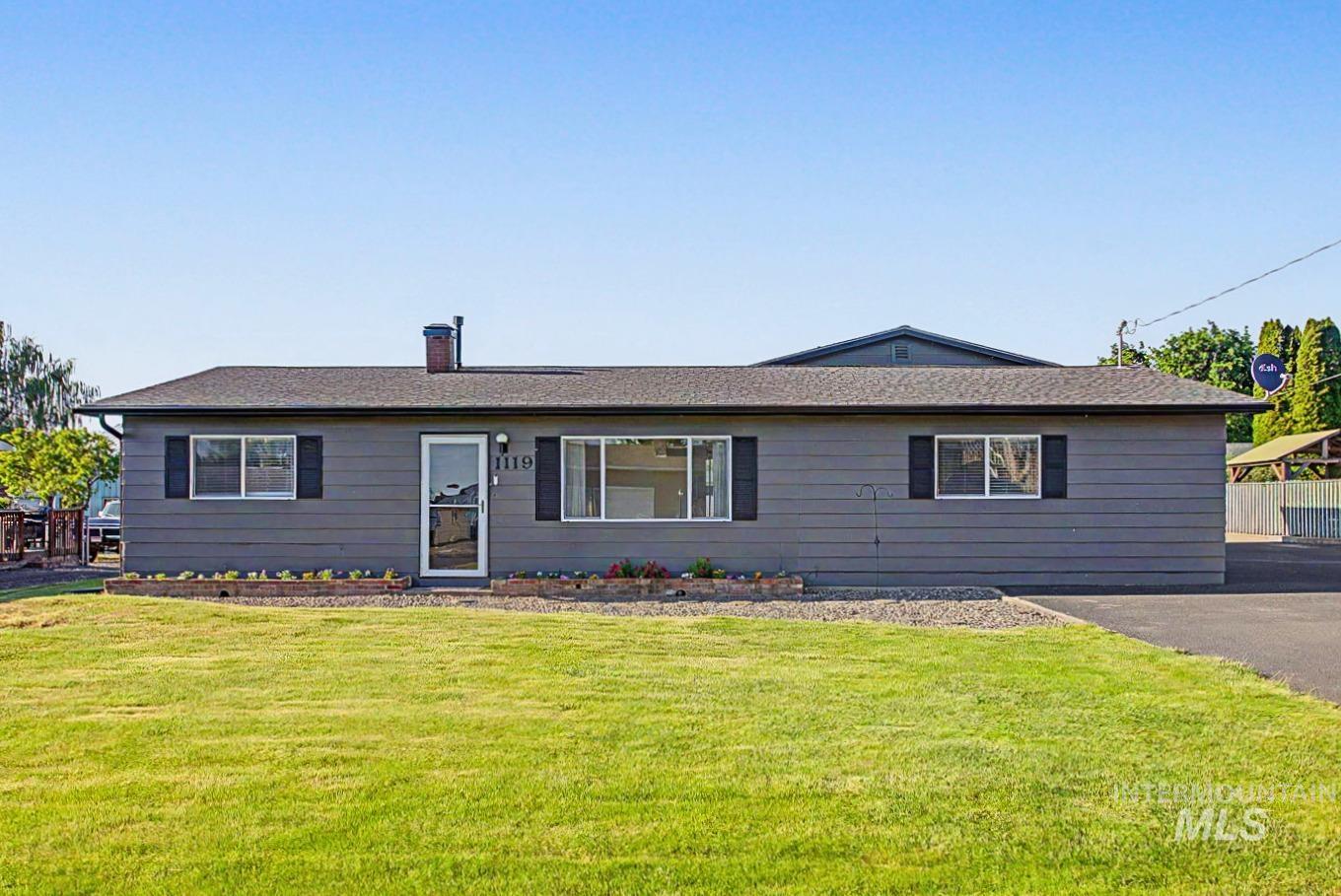 1119 Alder Dr, Lewiston, Idaho 83501, 4 Bedrooms, 2 Bathrooms, Residential For Sale, Price $479,000,MLS 98986654