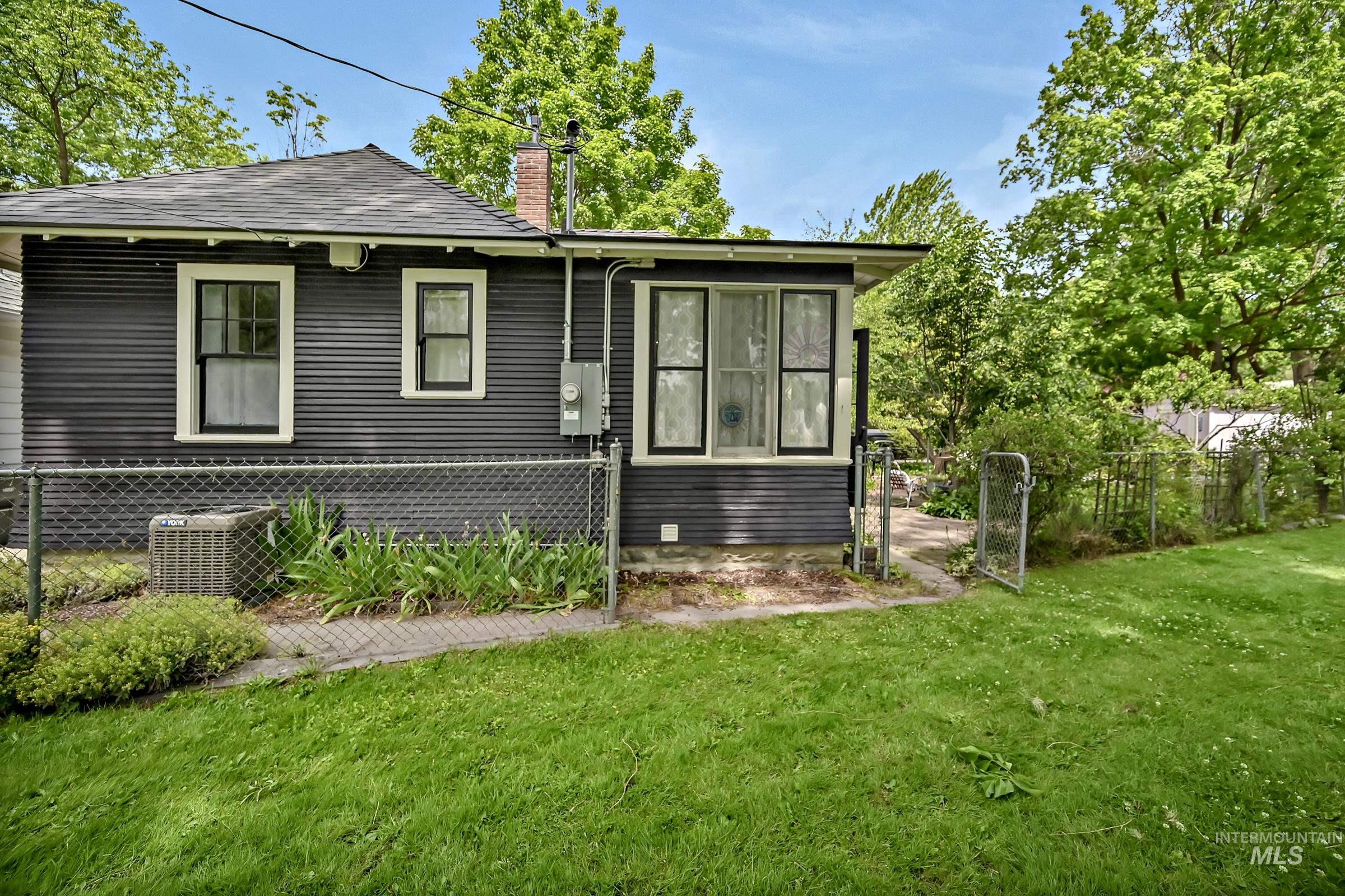 411 W Union St, Boise, Idaho 83702, 1 Bedroom, 1 Bathroom, Residential For Sale, Price $498,888,MLS 98986655