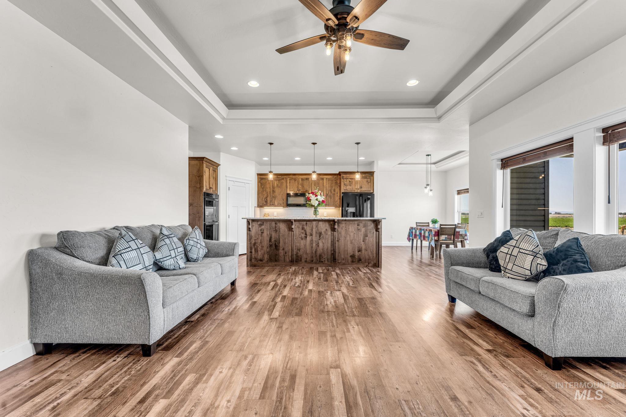 75 S 1050 W, Paul, Idaho 83347, 5 Bedrooms, 3 Bathrooms, Residential For Sale, Price $610,000,MLS 98986656