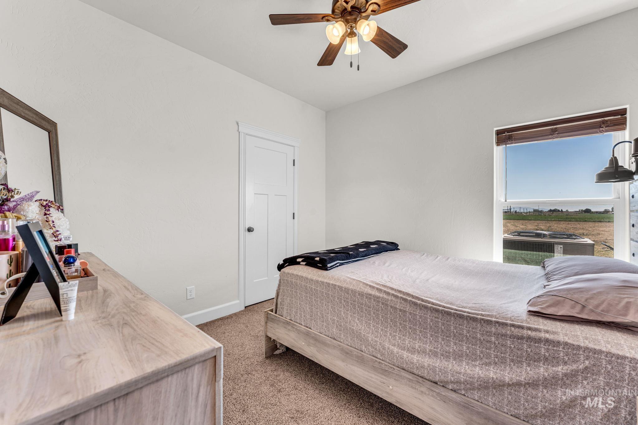 75 S 1050 W, Paul, Idaho 83347, 5 Bedrooms, 3 Bathrooms, Residential For Sale, Price $610,000,MLS 98986656
