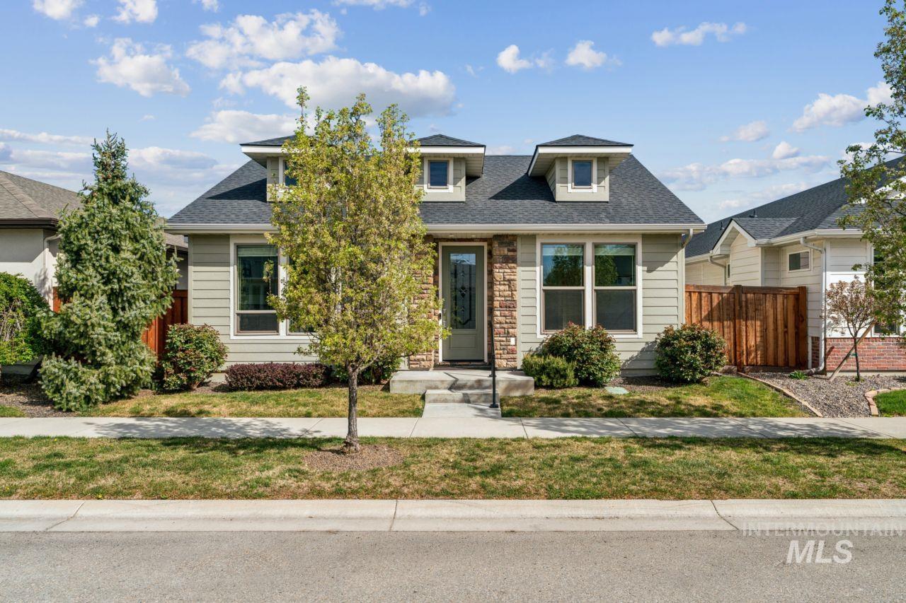 10852 W Mossywood Dr, Boise, Idaho 83709, 3 Bedrooms, 2.5 Bathrooms, Residential For Sale, Price $479,995,MLS 98986657
