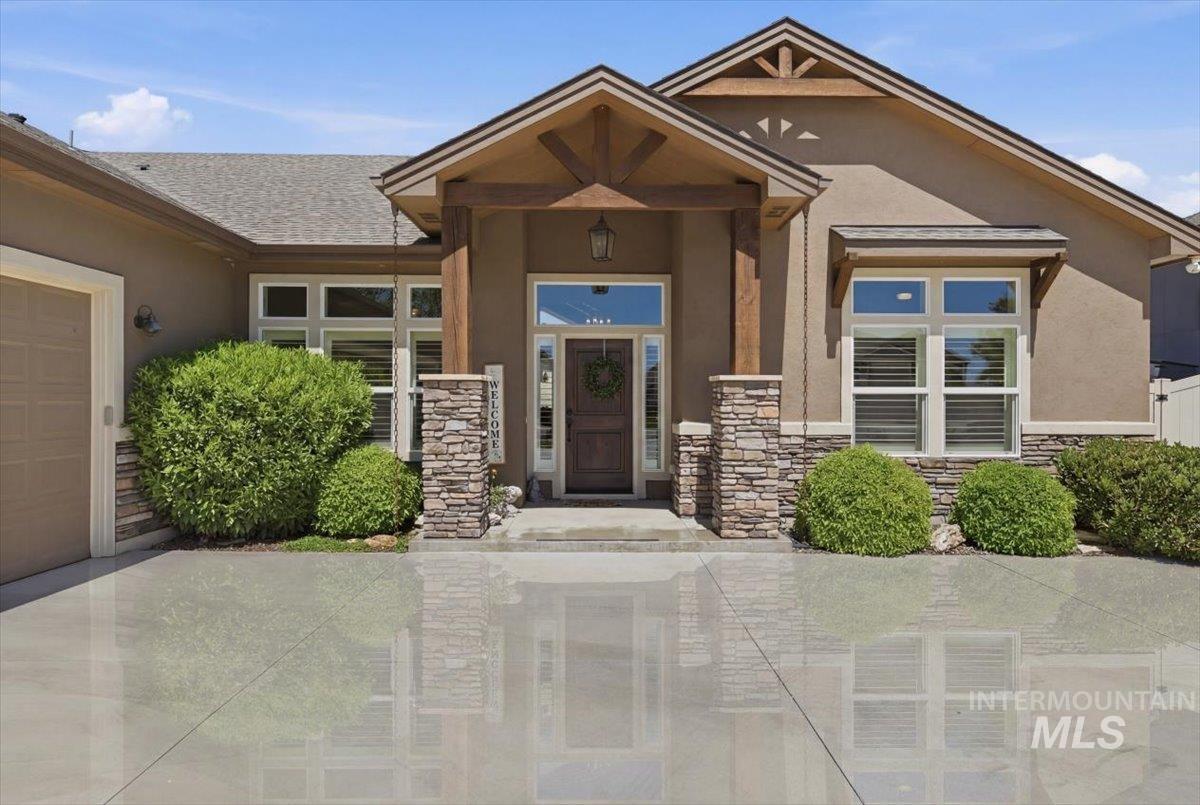 12102 W Lacerta St, Star, Idaho 83669-1201, 3 Bedrooms, 3.5 Bathrooms, Residential For Sale, Price $849,900,MLS 98986661