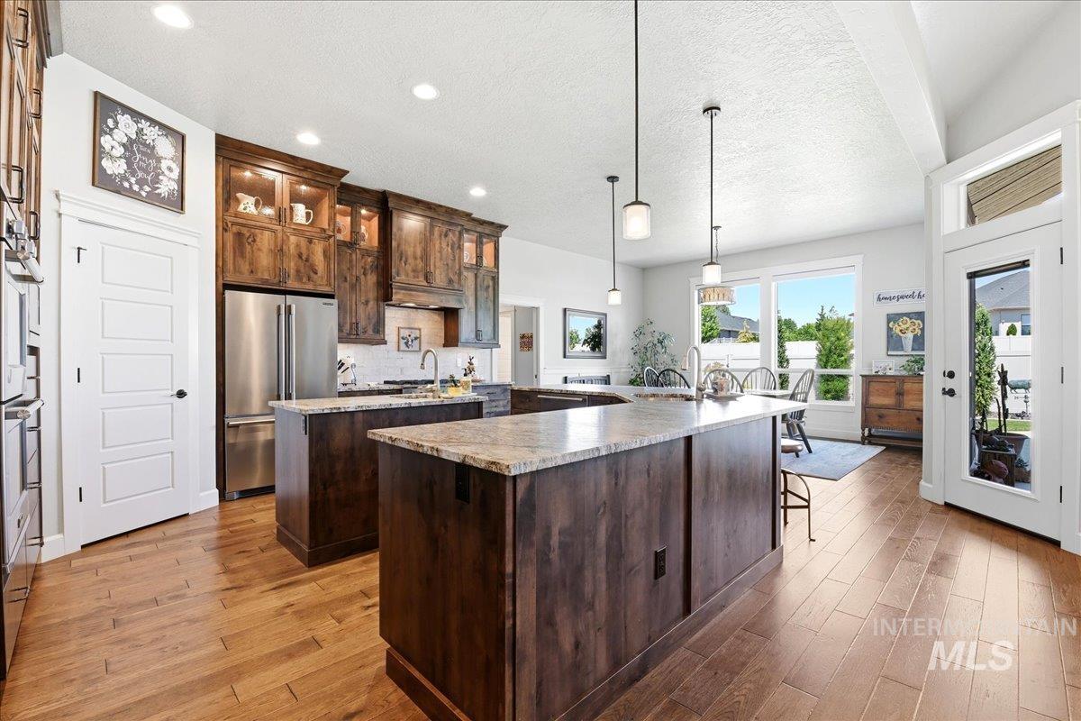12102 W Lacerta St, Star, Idaho 83669-1201, 3 Bedrooms, 3.5 Bathrooms, Residential For Sale, Price $849,900,MLS 98986661