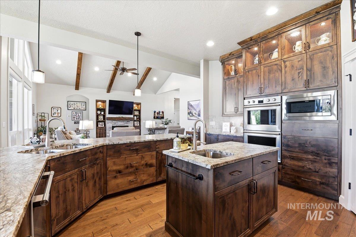 12102 W Lacerta St, Star, Idaho 83669-1201, 3 Bedrooms, 3.5 Bathrooms, Residential For Sale, Price $849,900,MLS 98986661