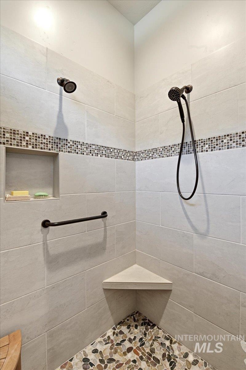 12102 W Lacerta St, Star, Idaho 83669-1201, 3 Bedrooms, 3.5 Bathrooms, Residential For Sale, Price $849,900,MLS 98986661
