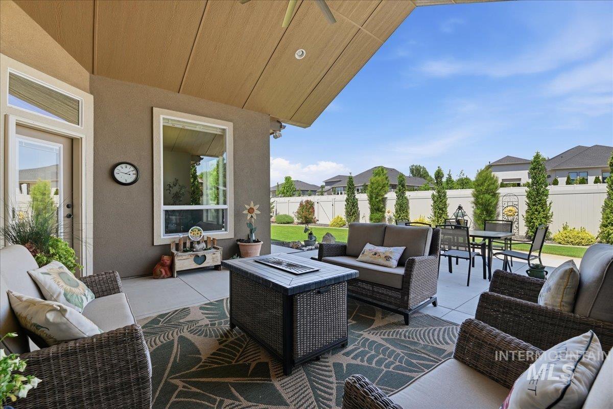 12102 W Lacerta St, Star, Idaho 83669-1201, 3 Bedrooms, 3.5 Bathrooms, Residential For Sale, Price $849,900,MLS 98986661