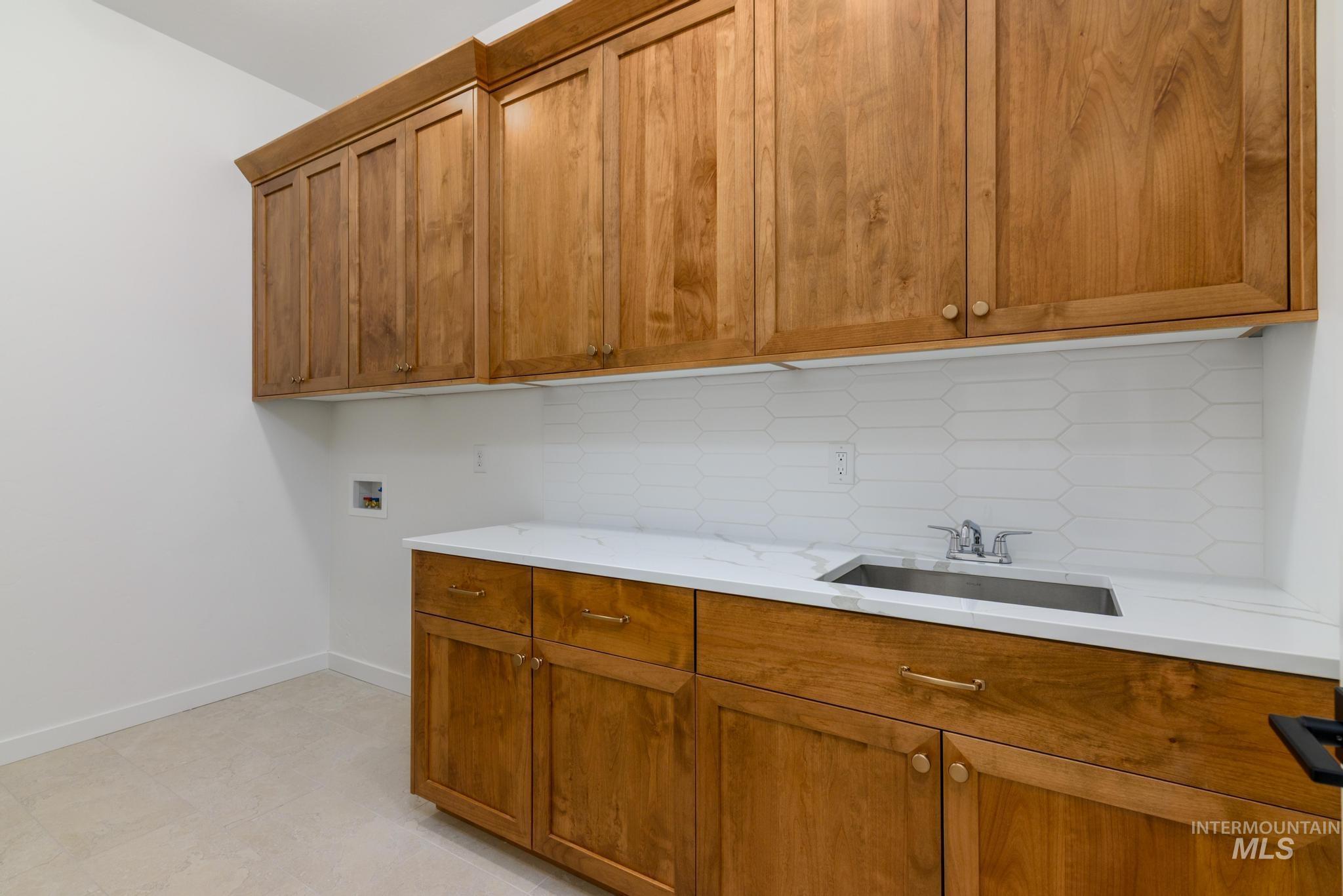 3753 N Pindall Way, Star, Idaho 83669, 3 Bedrooms, 2.5 Bathrooms, Residential For Sale, Price $669,000, 98986664