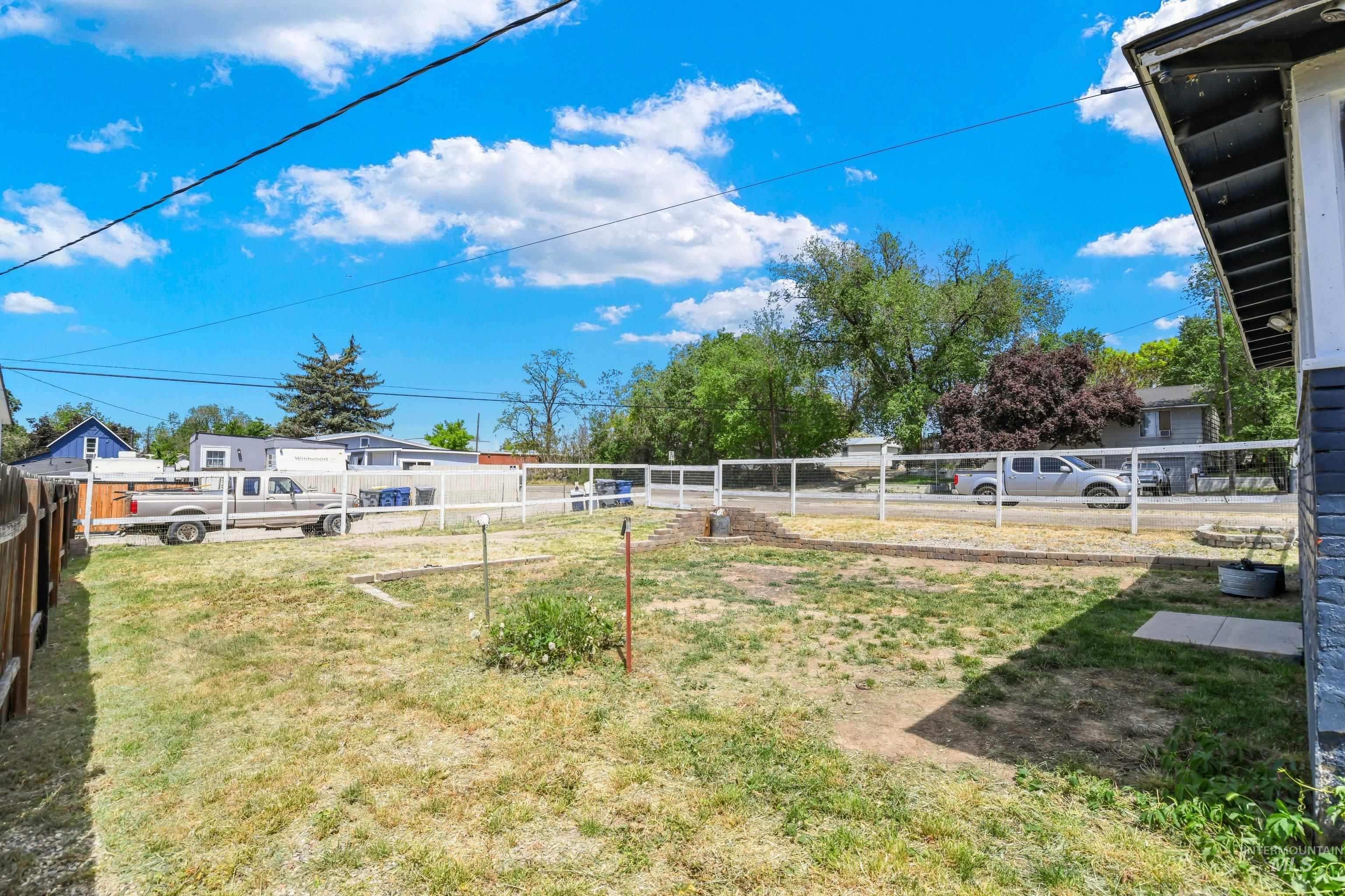 523 16th Ave N, Nampa, Idaho 83687, 1 Bedroom, 1 Bathroom, Residential For Sale, Price $309,900, 98986666