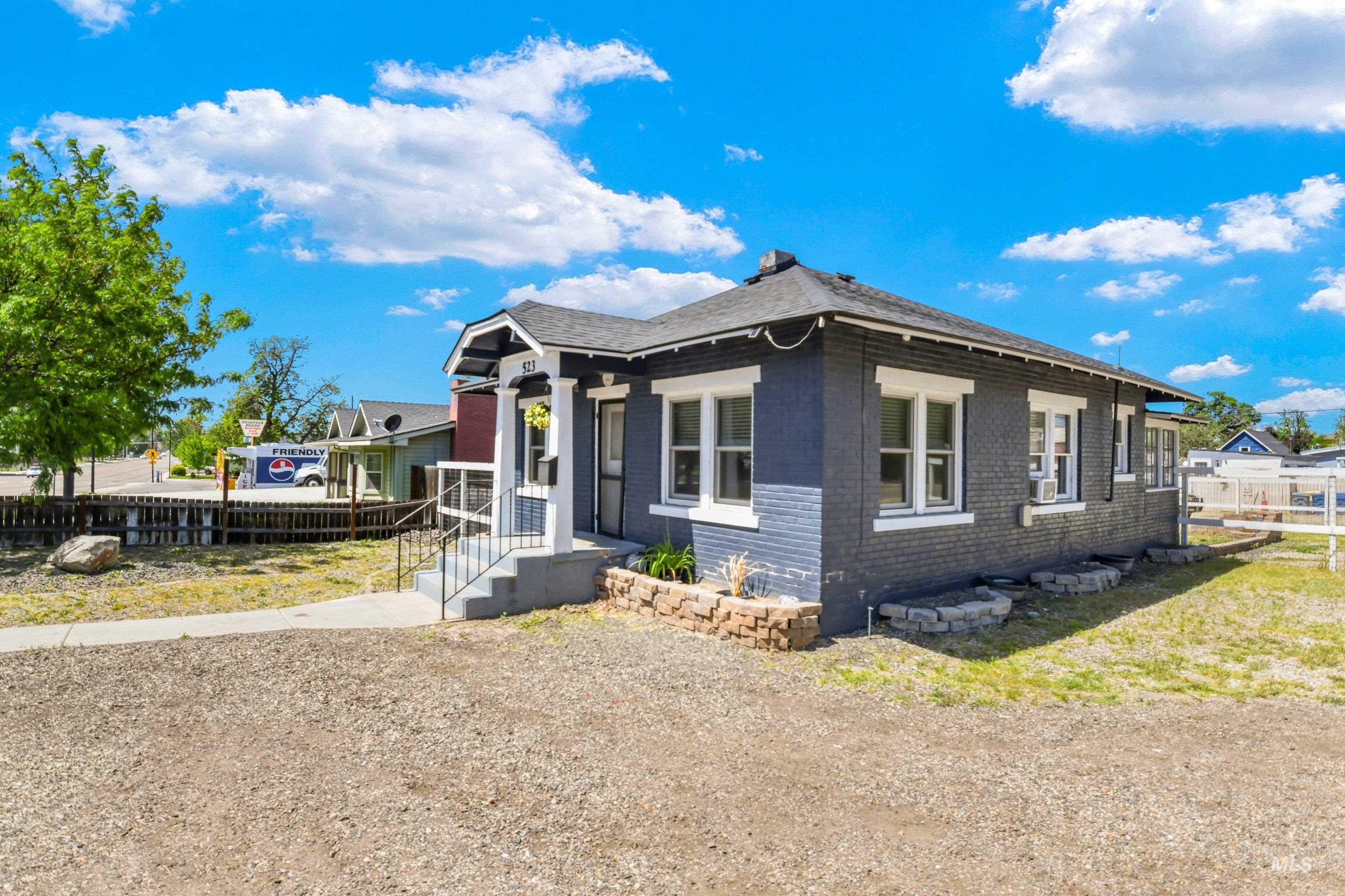 523 16th Ave N, Nampa, Idaho 83687, 1 Bedroom, 1 Bathroom, Residential For Sale, Price $309,900, 98986666