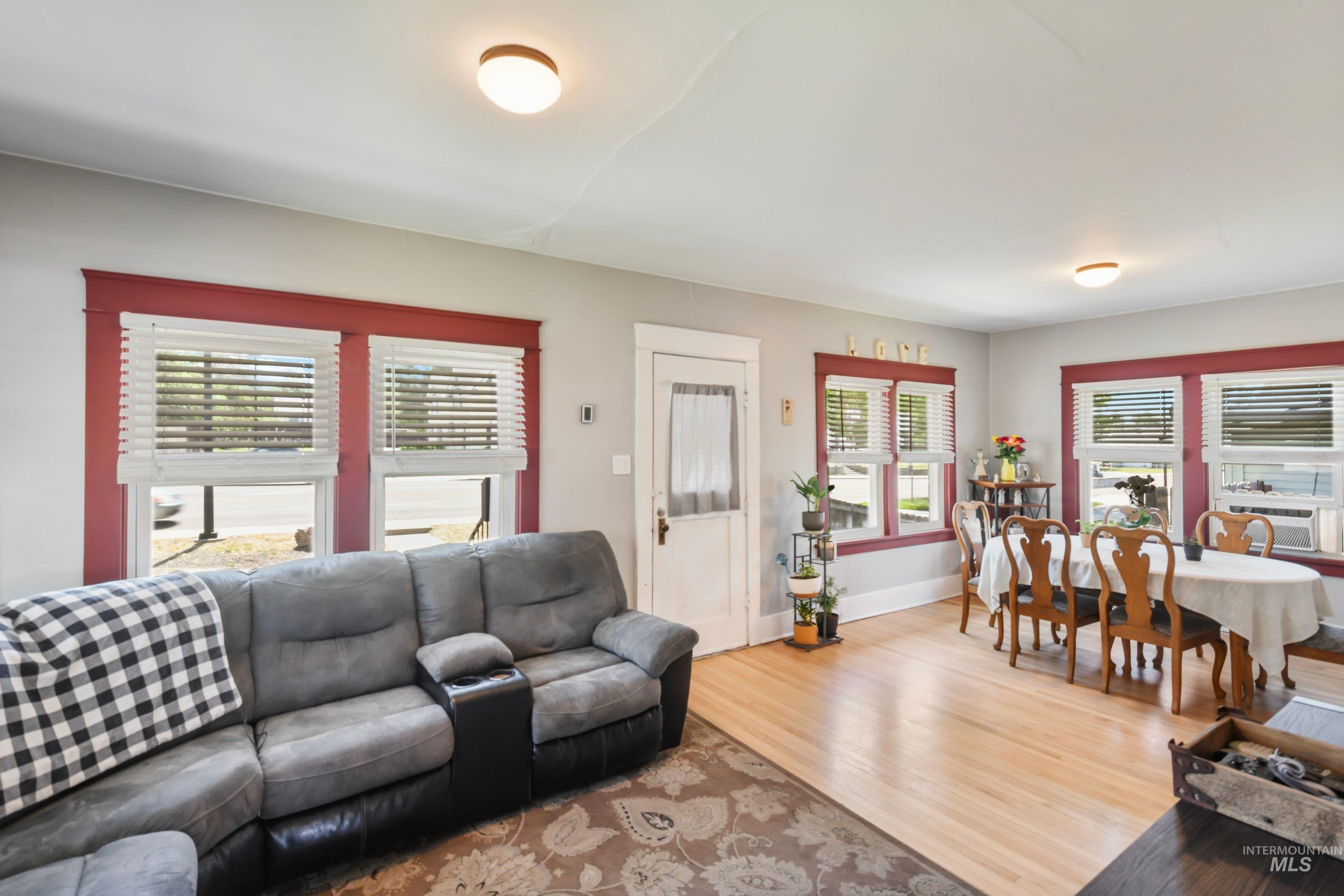 523 16th Ave N, Nampa, Idaho 83687, 1 Bedroom, 1 Bathroom, Residential For Sale, Price $309,900, 98986666