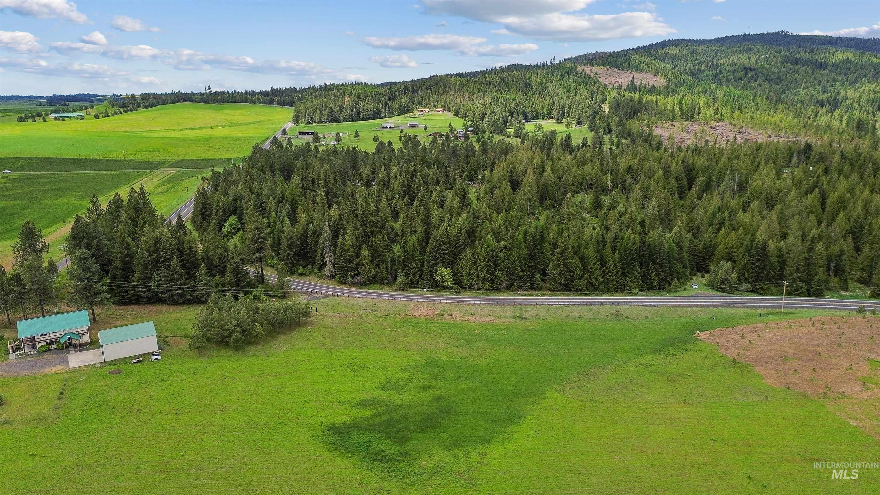 4715 Freeman Creek Rd, Lenore, Idaho 83541, 3 Bedrooms, 1 Bathroom, Residential For Sale, Price $350,000, 98986668