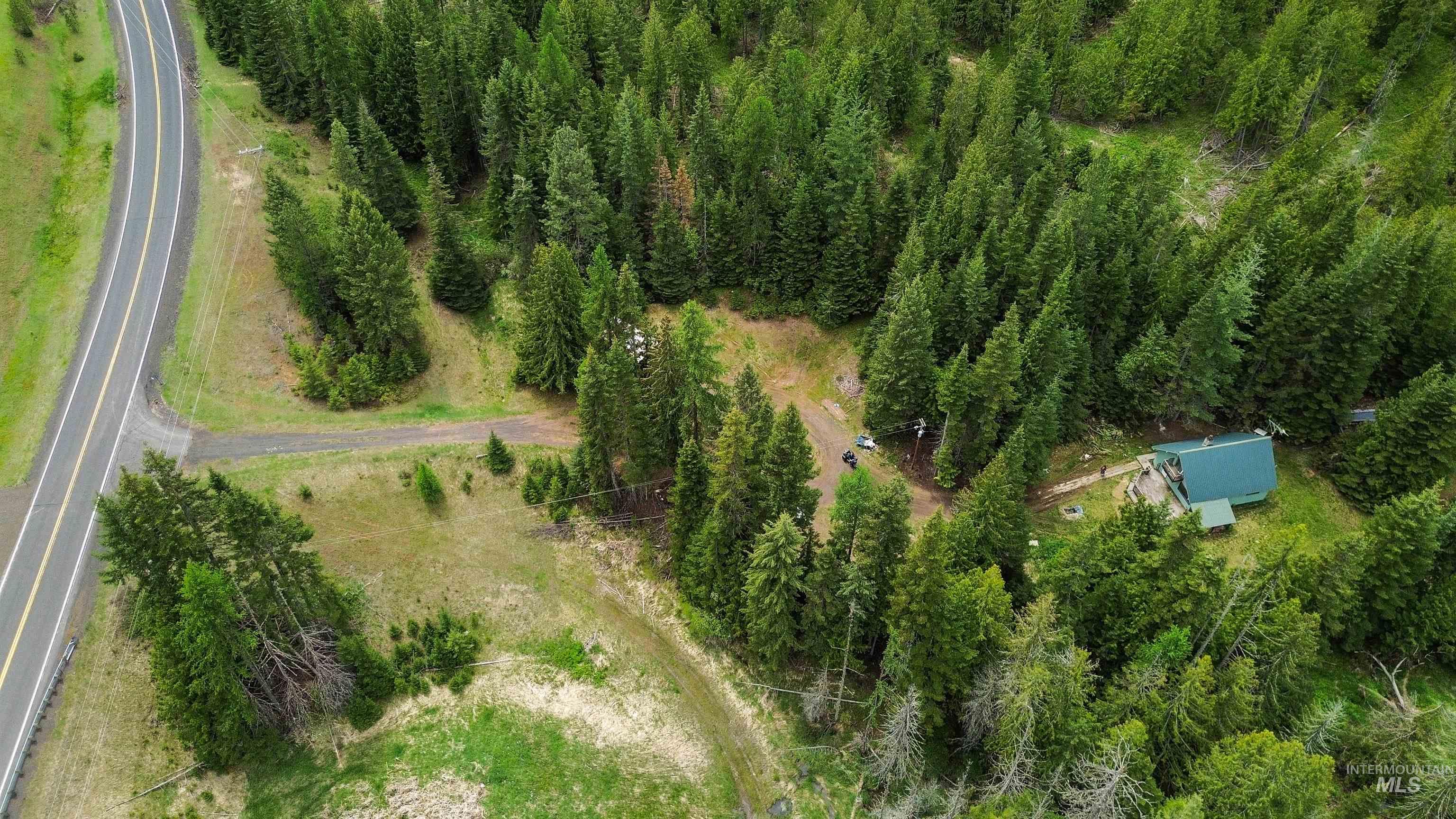 4715 Freeman Creek Rd, Lenore, Idaho 83541, 3 Bedrooms, 1 Bathroom, Residential For Sale, Price $350,000, 98986668