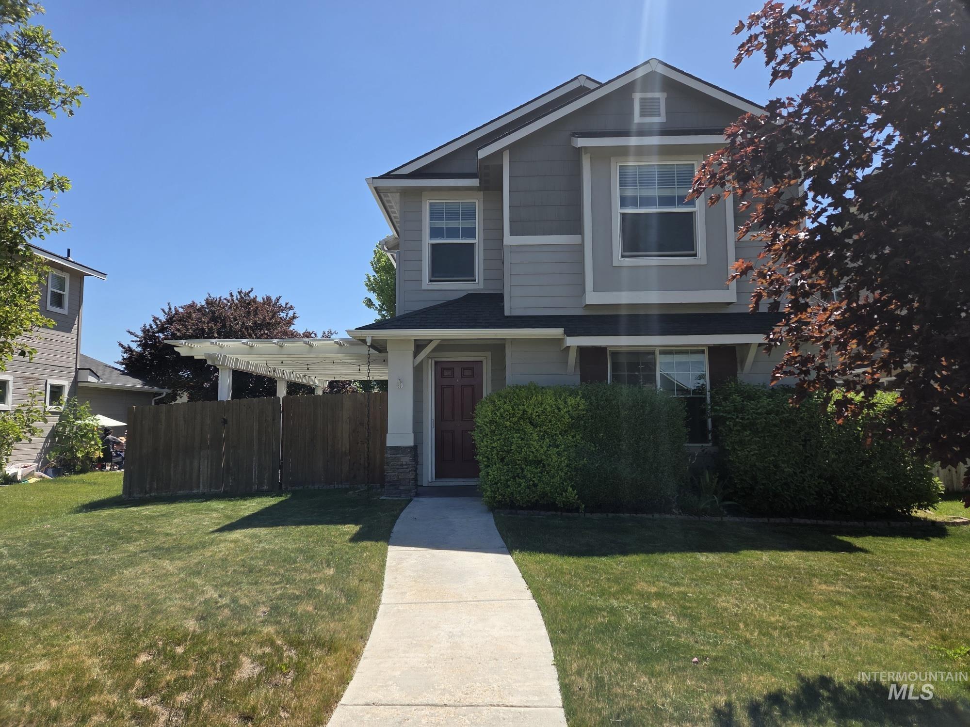 4886 S Chex Way, Boise, Idaho 83709, 3 Bedrooms, 2.5 Bathrooms, Residential For Sale, Price $425,000,MLS 98986676