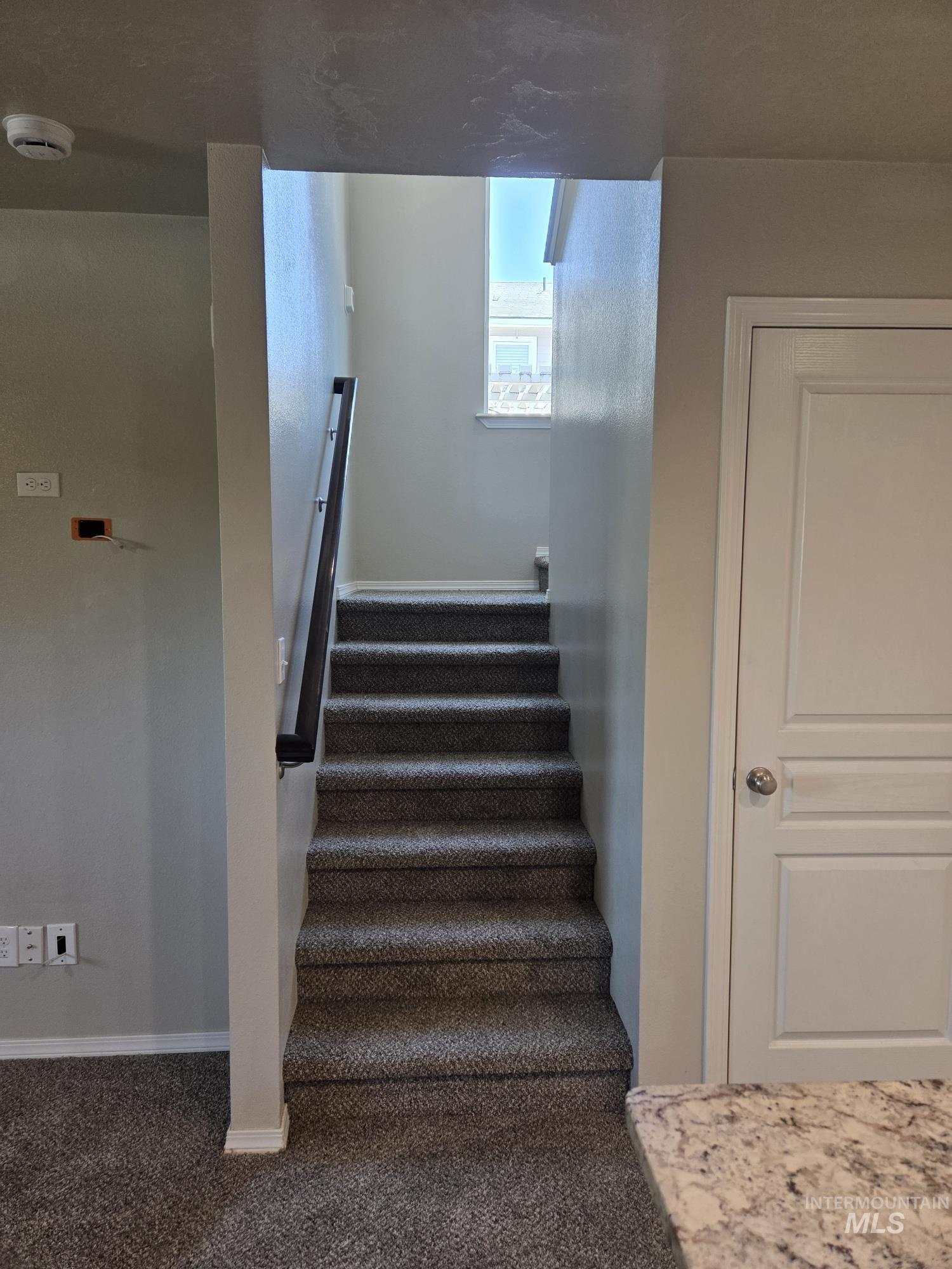 4886 S Chex Way, Boise, Idaho 83709, 3 Bedrooms, 2.5 Bathrooms, Residential For Sale, Price $425,000,MLS 98986676