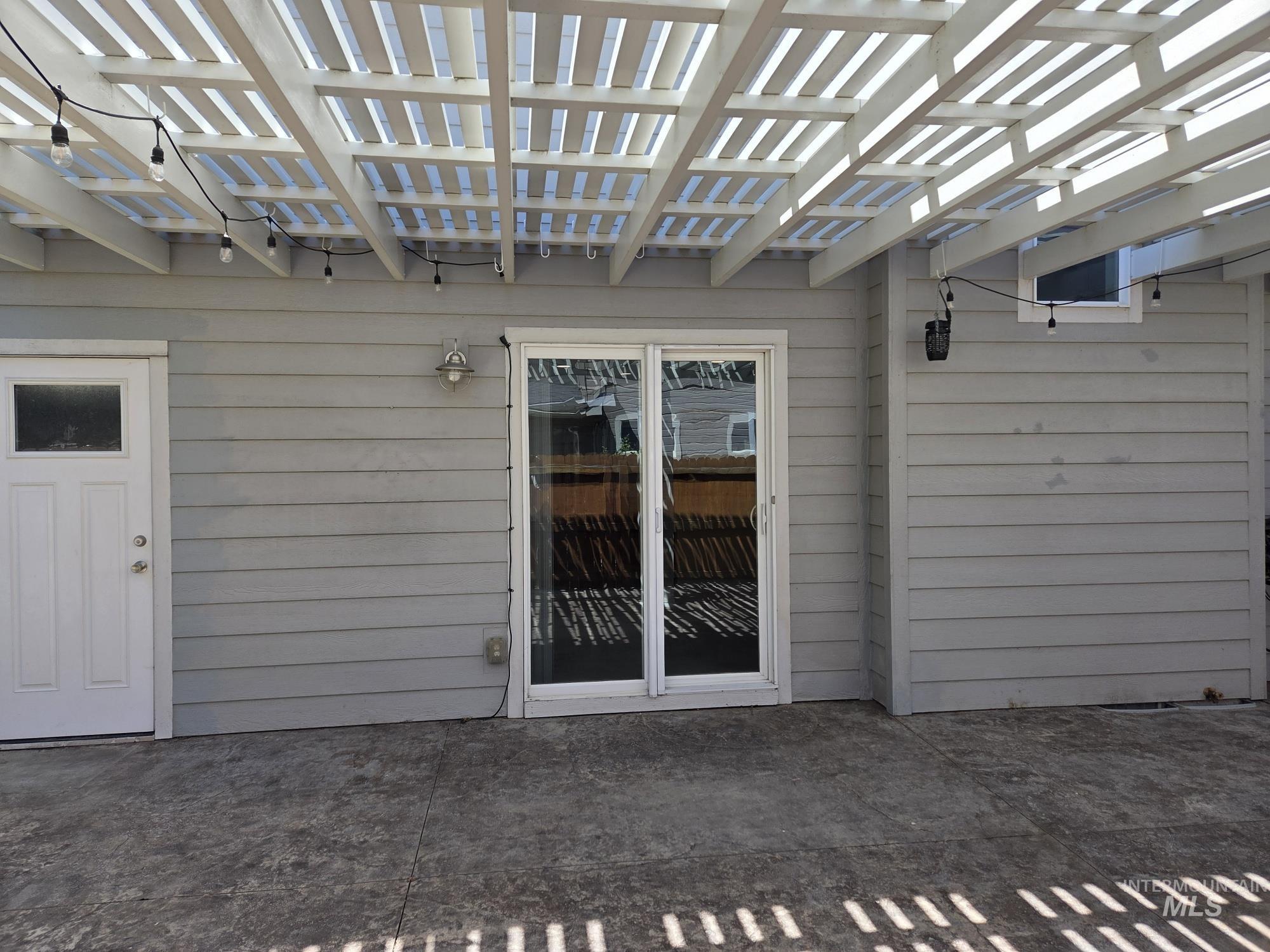 4886 S Chex Way, Boise, Idaho 83709, 3 Bedrooms, 2.5 Bathrooms, Residential For Sale, Price $425,000,MLS 98986676