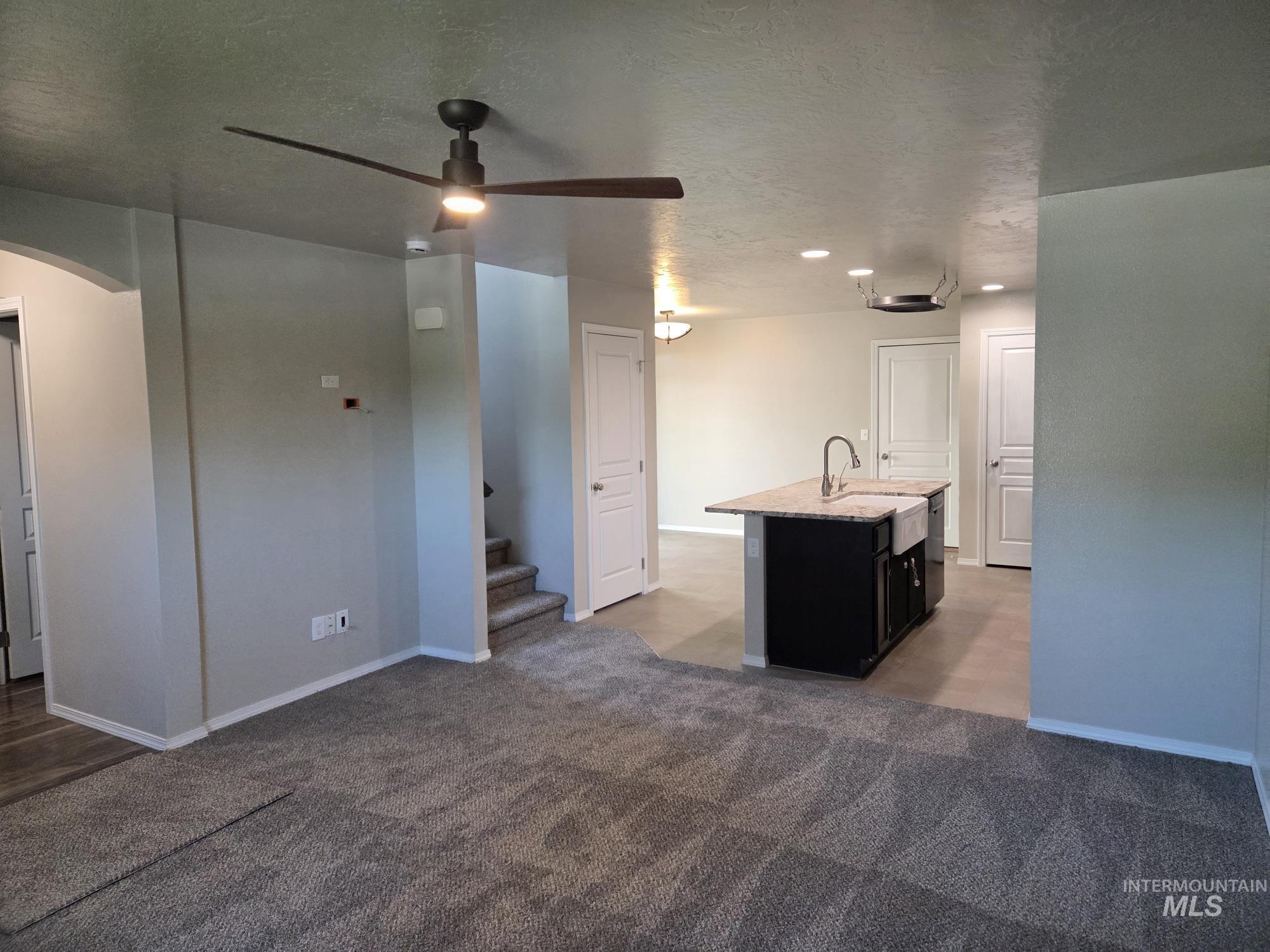 4886 S Chex Way, Boise, Idaho 83709, 3 Bedrooms, 2.5 Bathrooms, Residential For Sale, Price $425,000,MLS 98986676