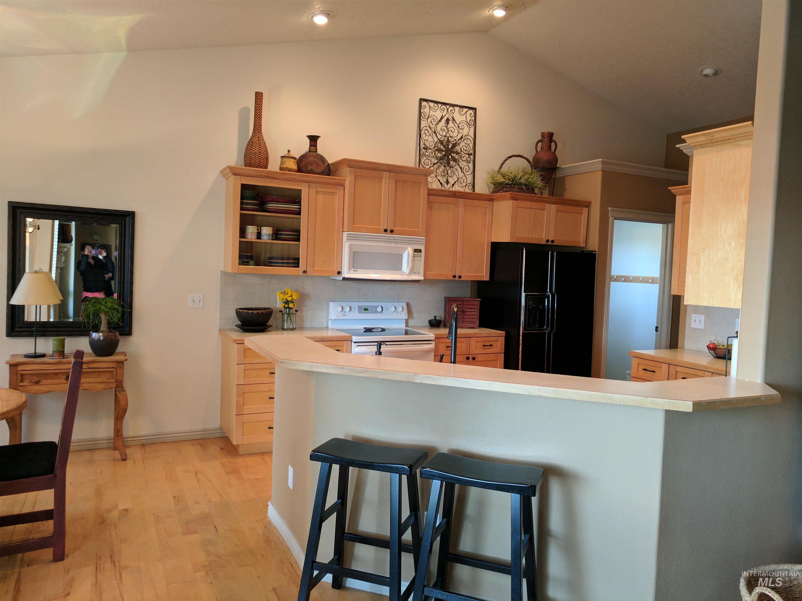 4461 N Attleboro Place, Boise, Idaho 83713, 3 Bedrooms, 2 Bathrooms, Residential For Sale, Price $524,900, 98986687