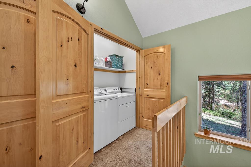 31 Eagle Trail, Donnelly, Idaho 83615, 4 Bedrooms, 2.5 Bathrooms, Residential For Sale, Price $895,000, 98986688