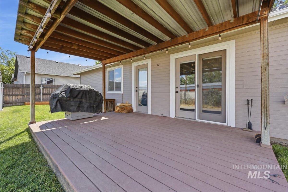 1363 N Christopher Pl & 1400 N Mitchell St, Boise, Idaho 83704, 3 Bedrooms, 2 Bathrooms, Residential For Sale, Price $450,000, 98986689