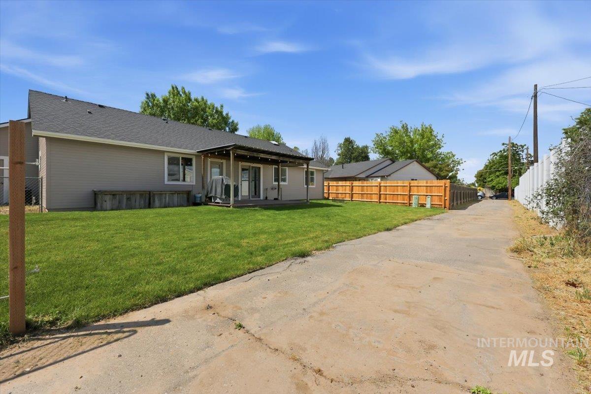 1363 N Christopher Pl & 1400 N Mitchell St, Boise, Idaho 83704, 3 Bedrooms, 2 Bathrooms, Residential For Sale, Price $450,000, 98986689