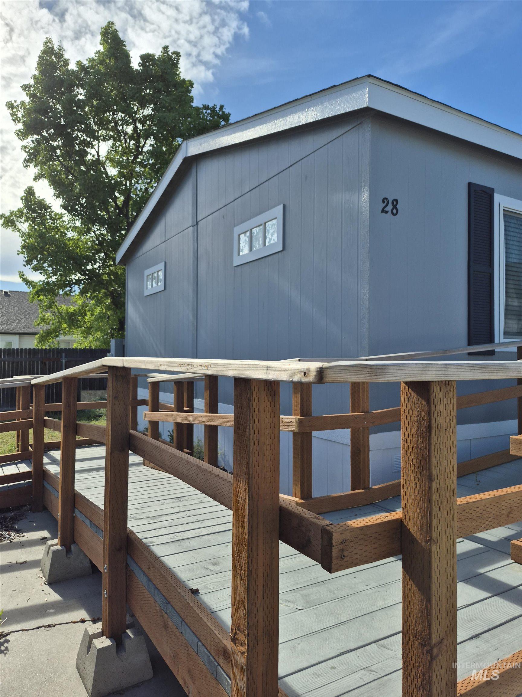 700 E Fairview Ave, Meridian, Idaho 83642, 3 Bedrooms, 2 Bathrooms, Residential For Sale, Price $185,000, 98986690