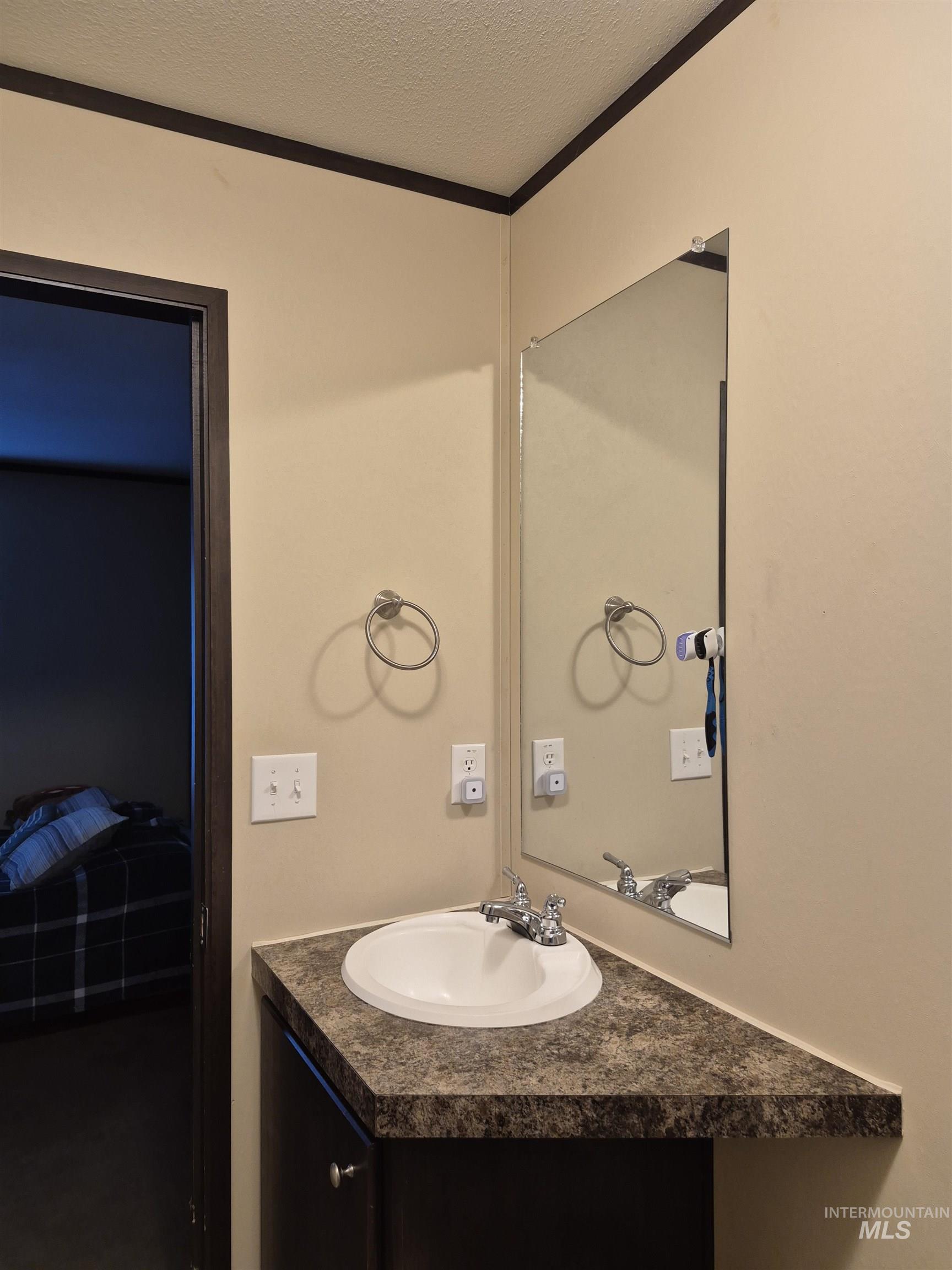 700 E Fairview Ave, Meridian, Idaho 83642, 3 Bedrooms, 2 Bathrooms, Residential For Sale, Price $185,000, 98986690