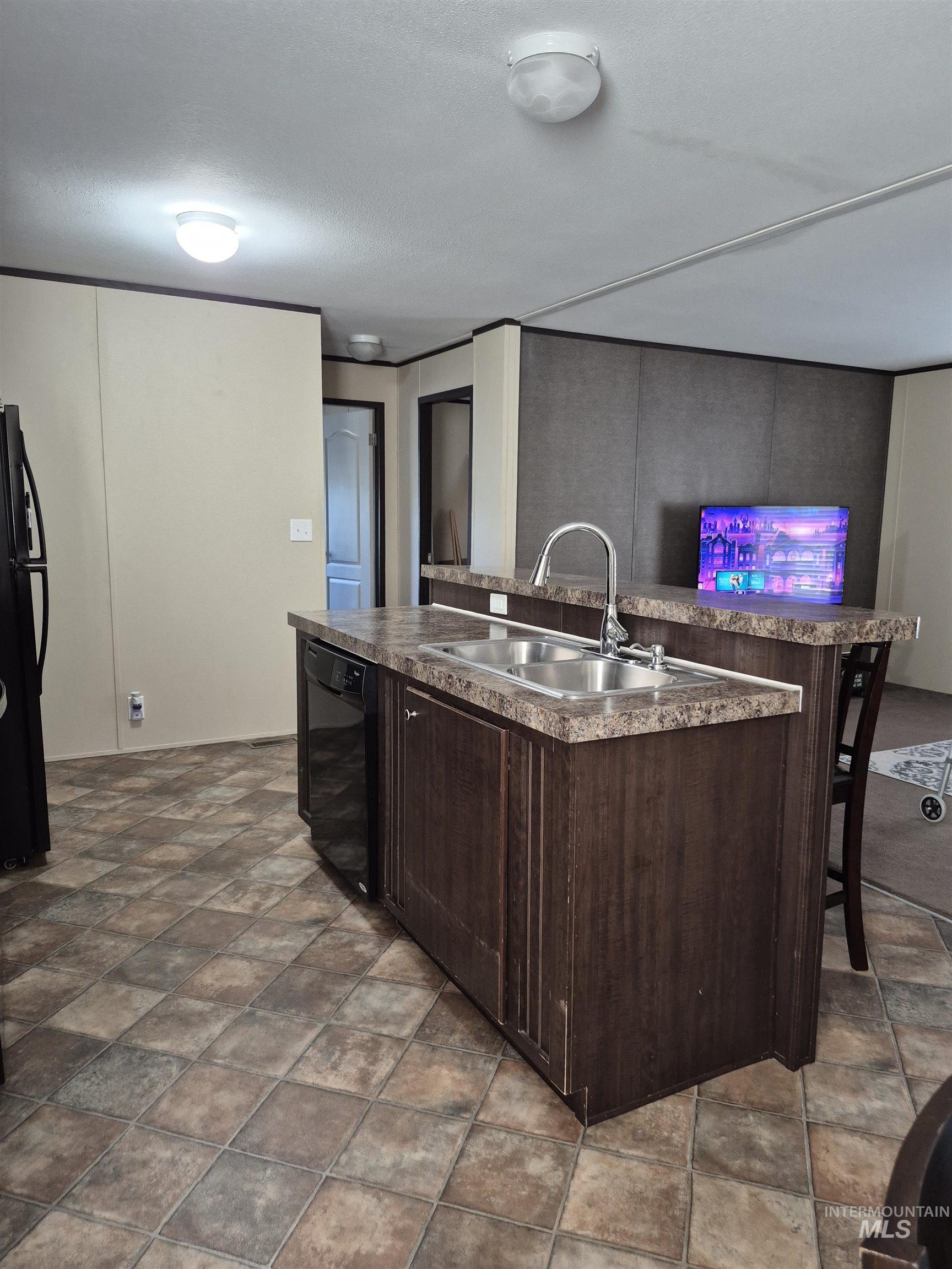 700 E Fairview Ave, Meridian, Idaho 83642, 3 Bedrooms, 2 Bathrooms, Residential For Sale, Price $185,000, 98986690