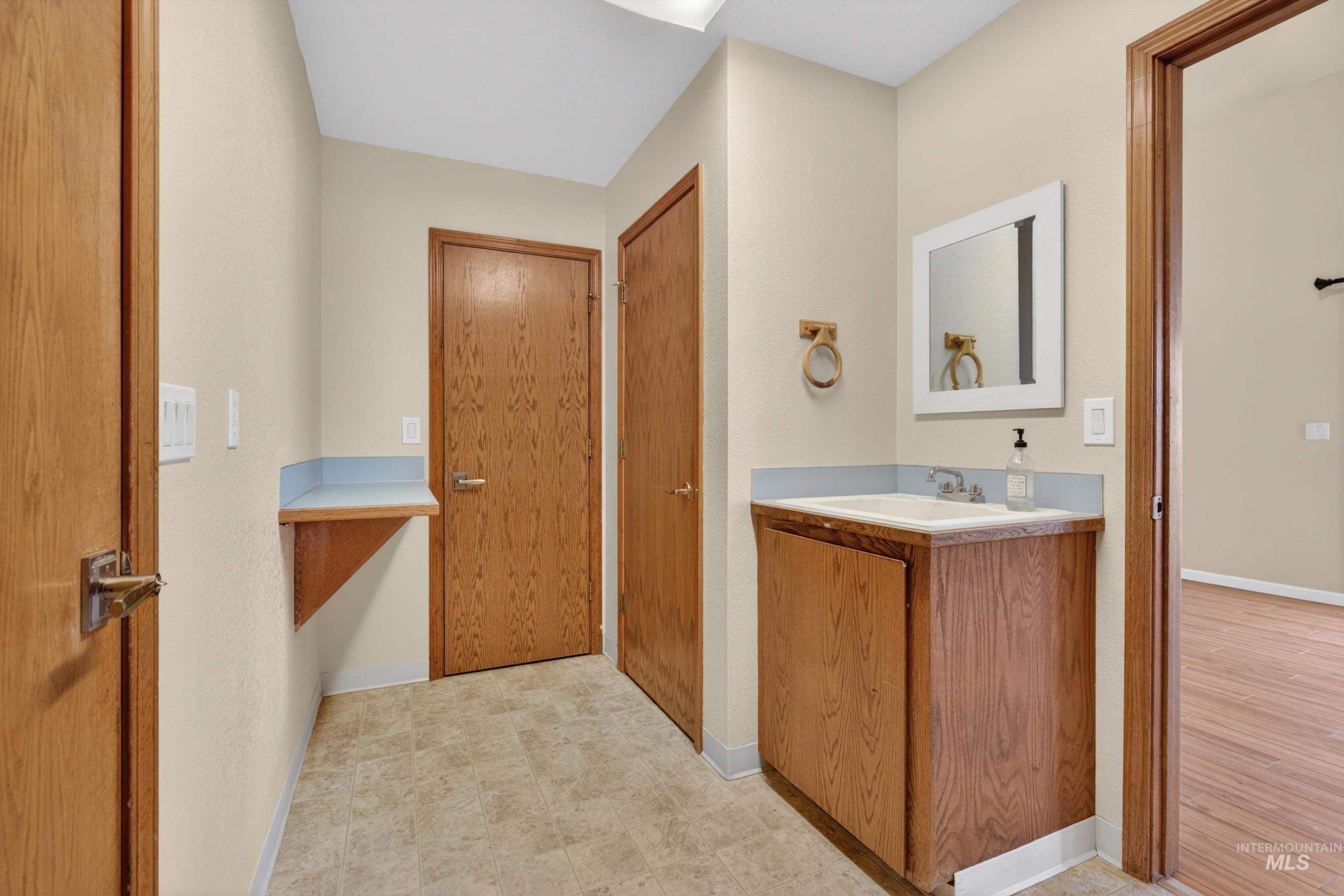 2029 Carey Place, Nampa, Idaho 83651, 4 Bedrooms, 2.5 Bathrooms, Residential For Sale, Price $489,000, 98986691