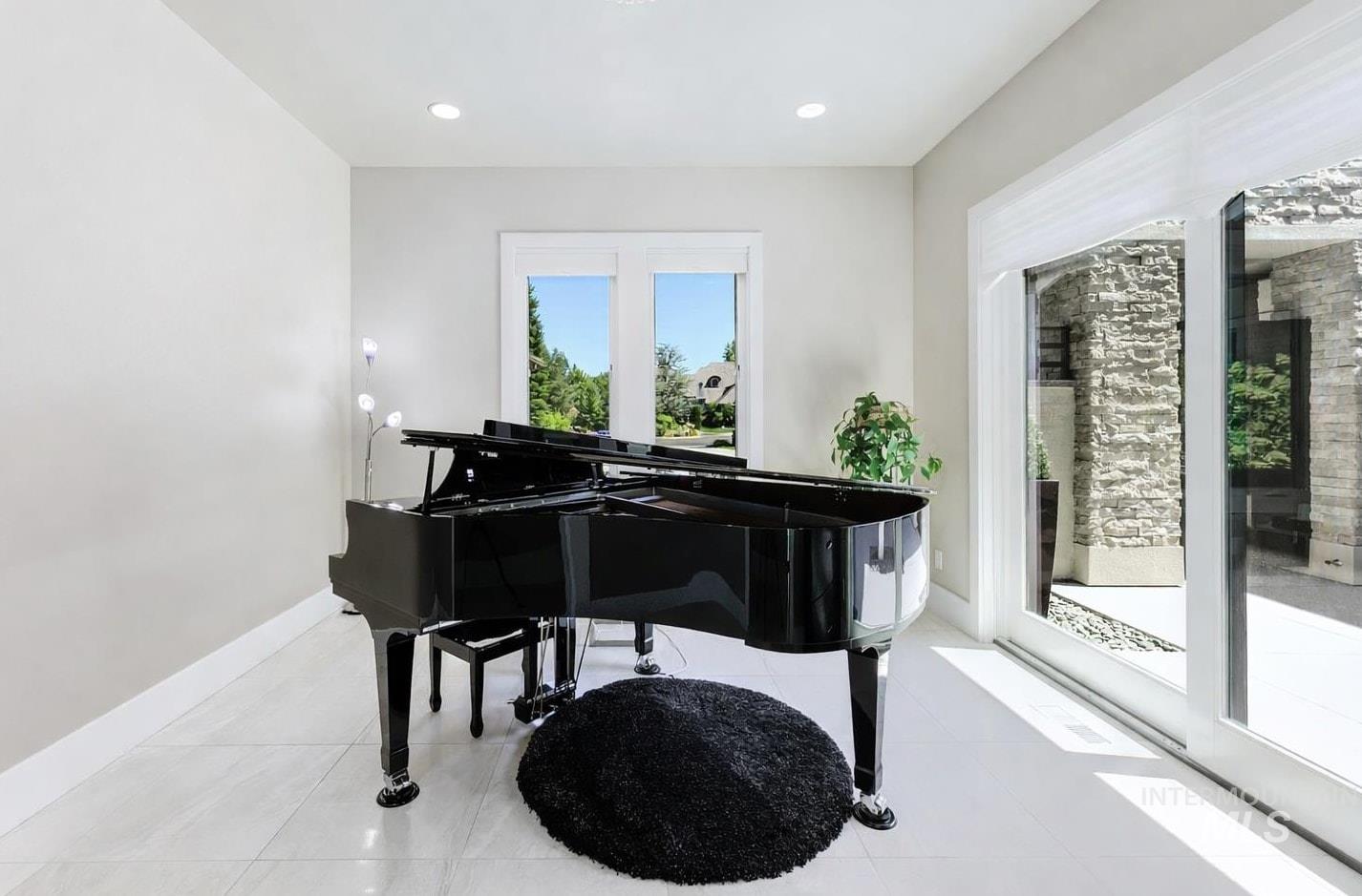 325 W Rivermont Lane, Eagle, Idaho 83616, 4 Bedrooms, 5.5 Bathrooms, Residential For Sale, Price $3,495,000, 98986698
