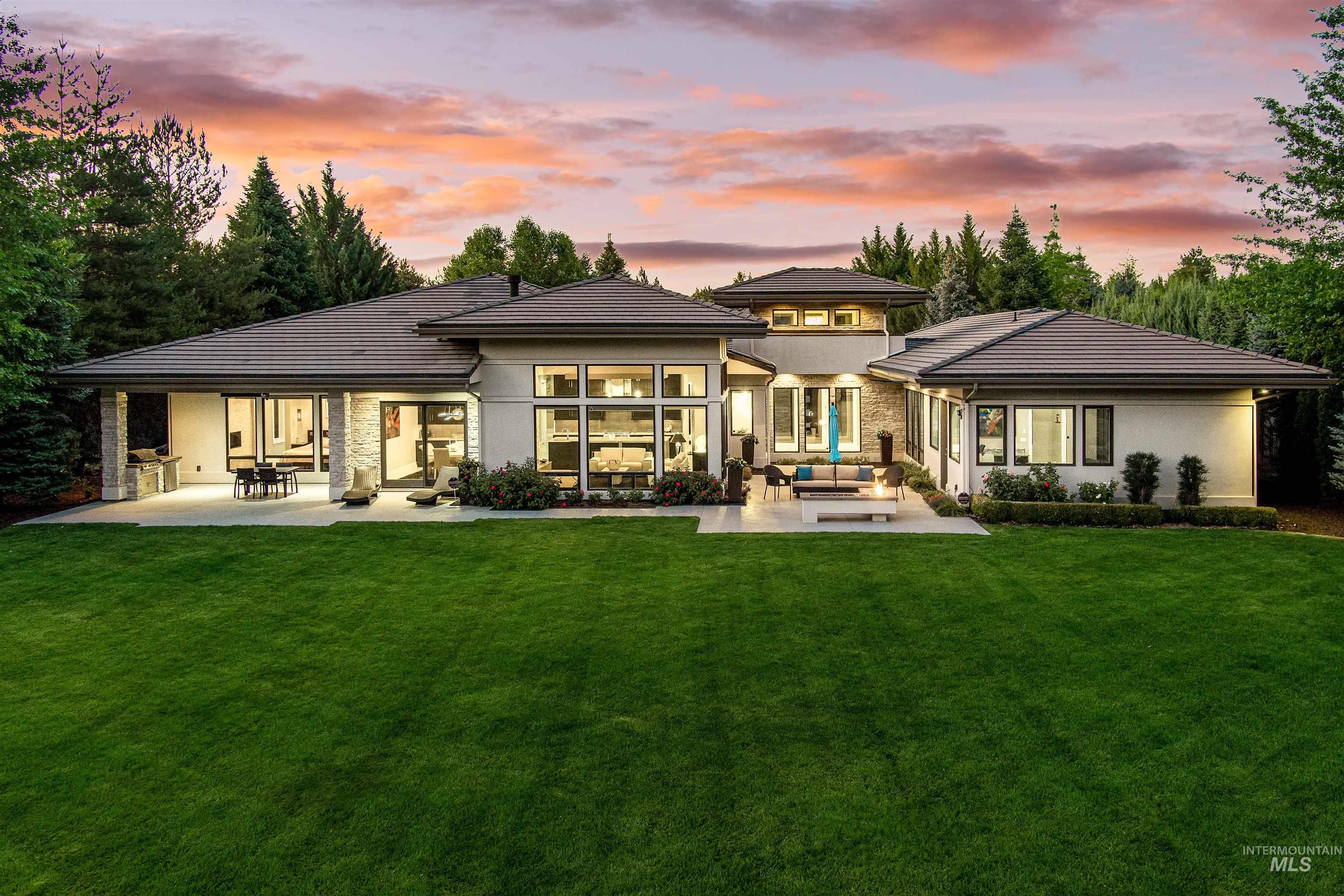 325 W Rivermont Lane, Eagle, Idaho 83616, 4 Bedrooms, 5.5 Bathrooms, Residential For Sale, Price $3,495,000, 98986698