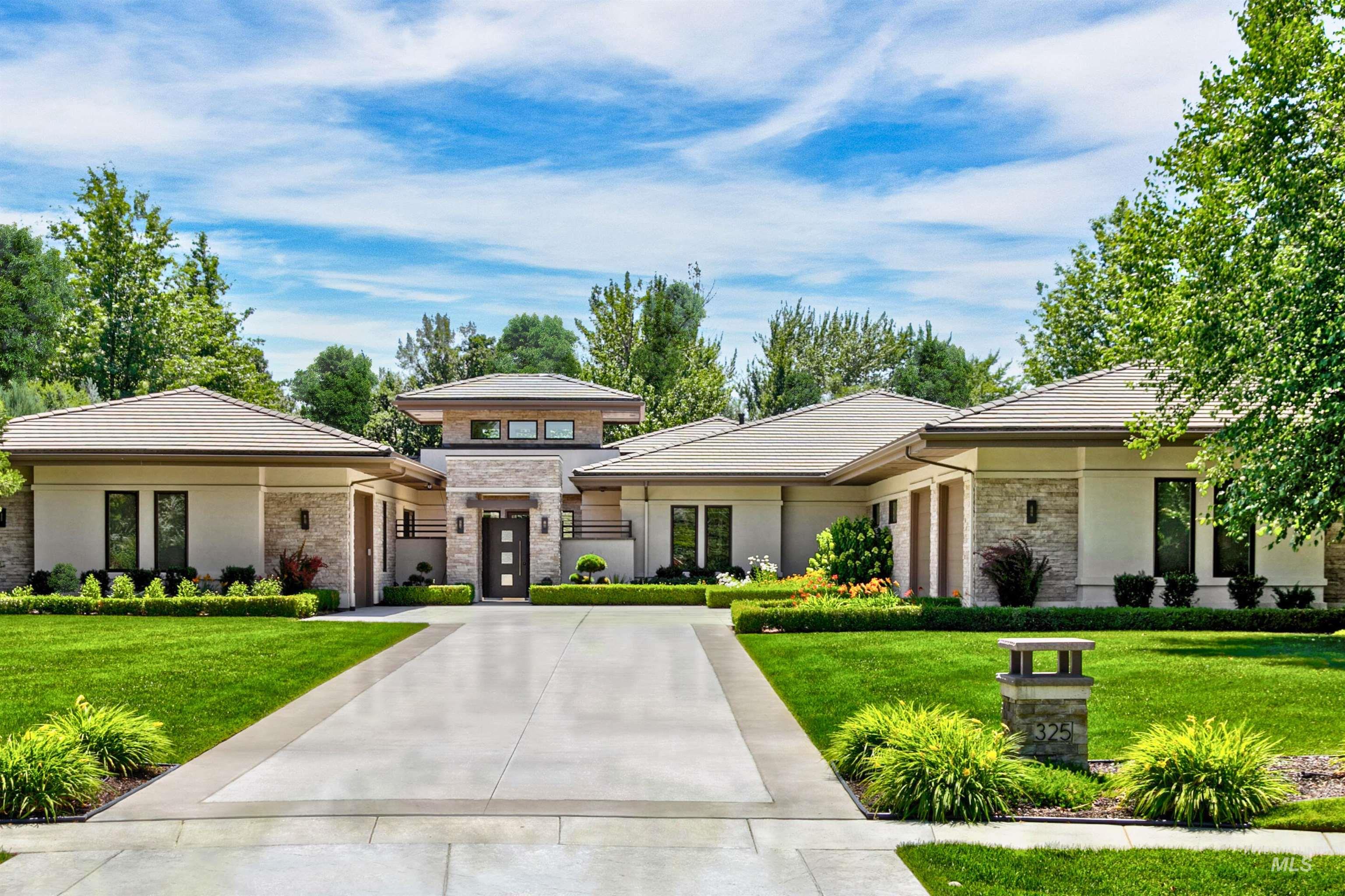 325 W Rivermont Lane, Eagle, Idaho 83616, 4 Bedrooms, 5.5 Bathrooms, Residential For Sale, Price $3,495,000, 98986698