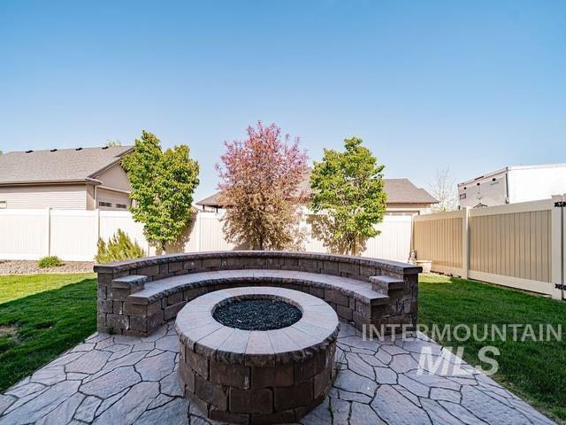 359 Fire Thorn, Idaho Falls, Idaho 83404, 6 Bedrooms, 4 Bathrooms, Residential For Sale, Price $845,000, 98986708