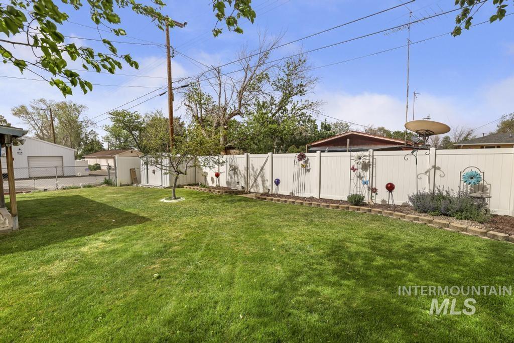 830 N 9 th, Buhl, Idaho 83316, 3 Bedrooms, 1 Bathroom, Residential For Sale, Price $286,900, 98986710