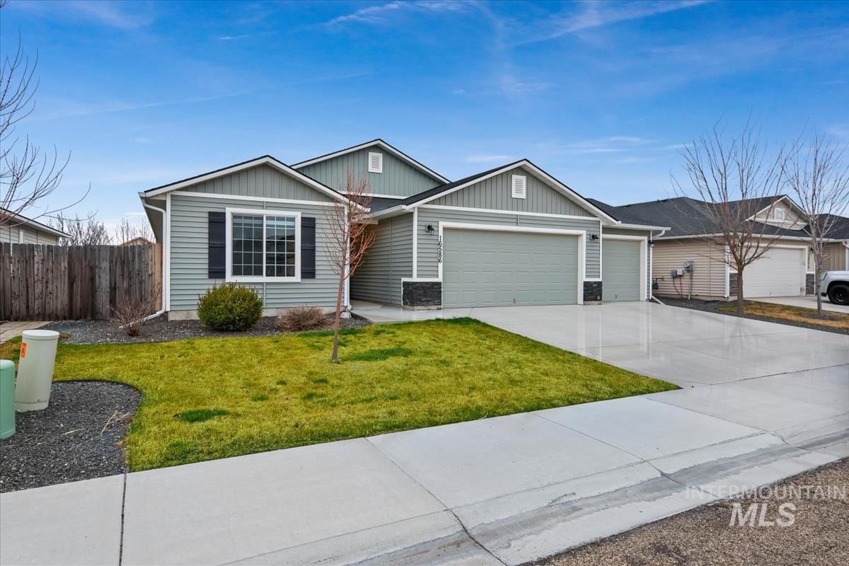 16586 Corrine Ave., Caldwell, Idaho 83607, 4 Bedrooms, 2 Bathrooms, Residential For Sale, Price $424,500,MLS 98986712