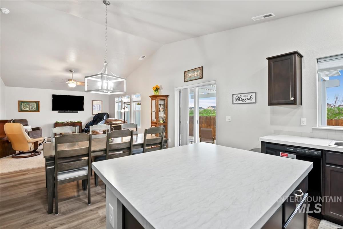16586 Corrine Ave., Caldwell, Idaho 83607, 4 Bedrooms, 2 Bathrooms, Residential For Sale, Price $424,500,MLS 98986712