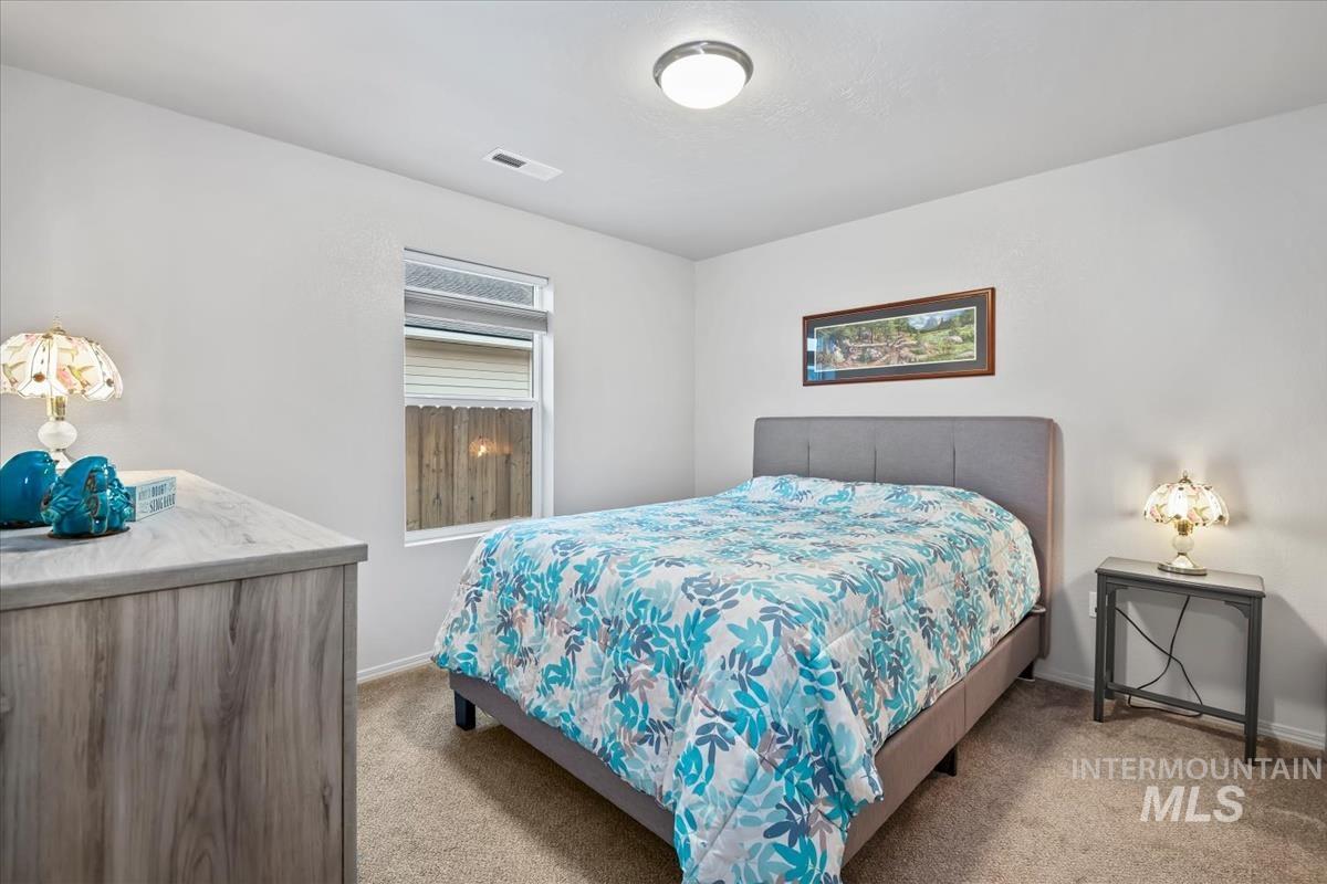 16586 Corrine Ave., Caldwell, Idaho 83607, 4 Bedrooms, 2 Bathrooms, Residential For Sale, Price $424,500,MLS 98986712