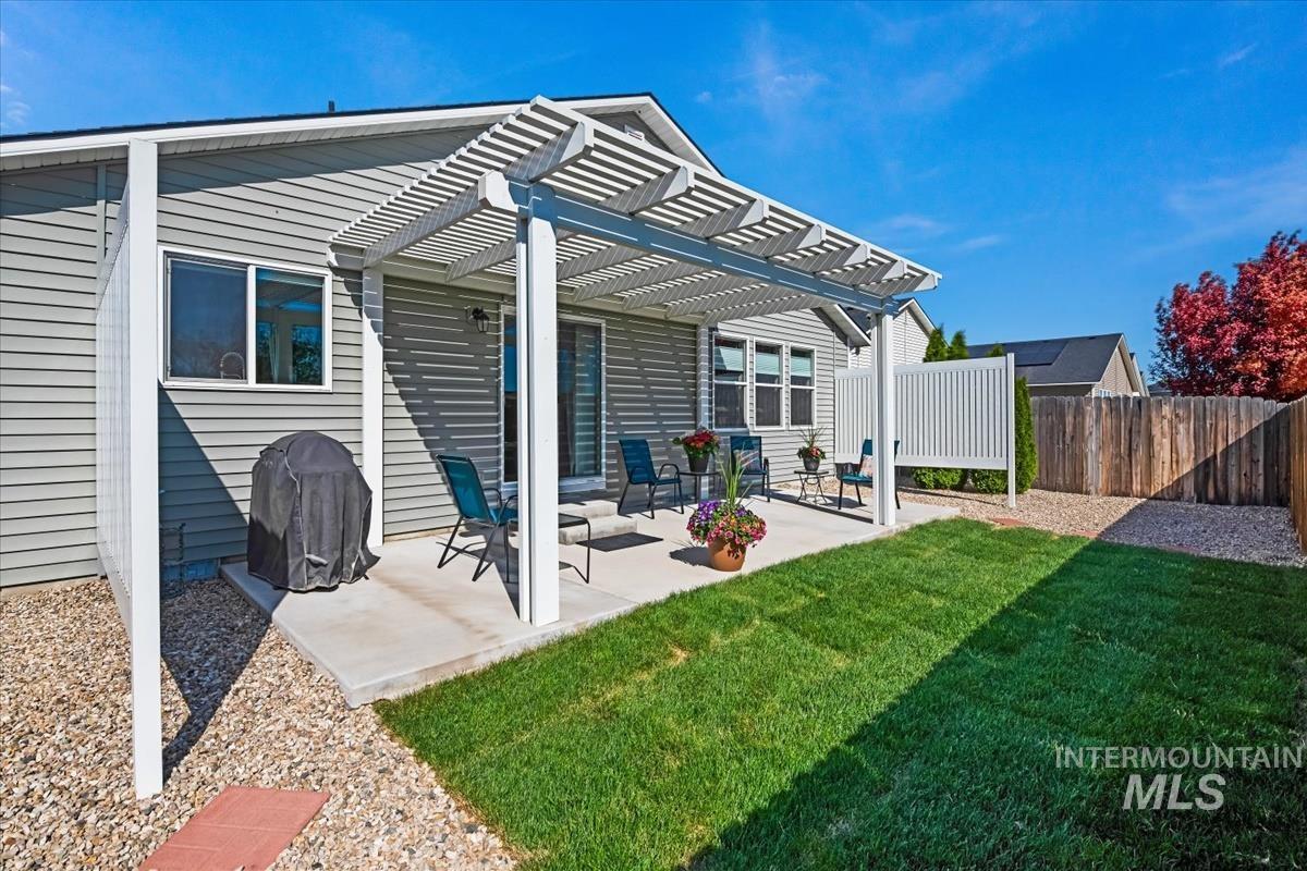 16586 Corrine Ave., Caldwell, Idaho 83607, 4 Bedrooms, 2 Bathrooms, Residential For Sale, Price $424,500,MLS 98986712