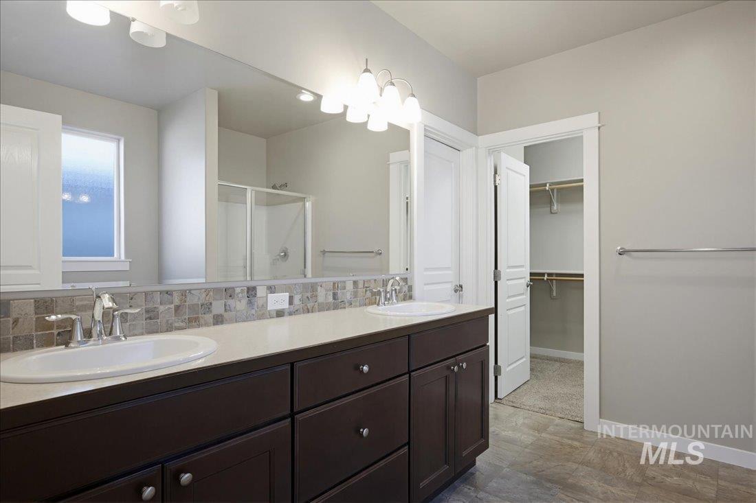 12460 W Azure St, Boise, Idaho 83713, 4 Bedrooms, 3 Bathrooms, Residential For Sale, Price $574,900,MLS 98986713