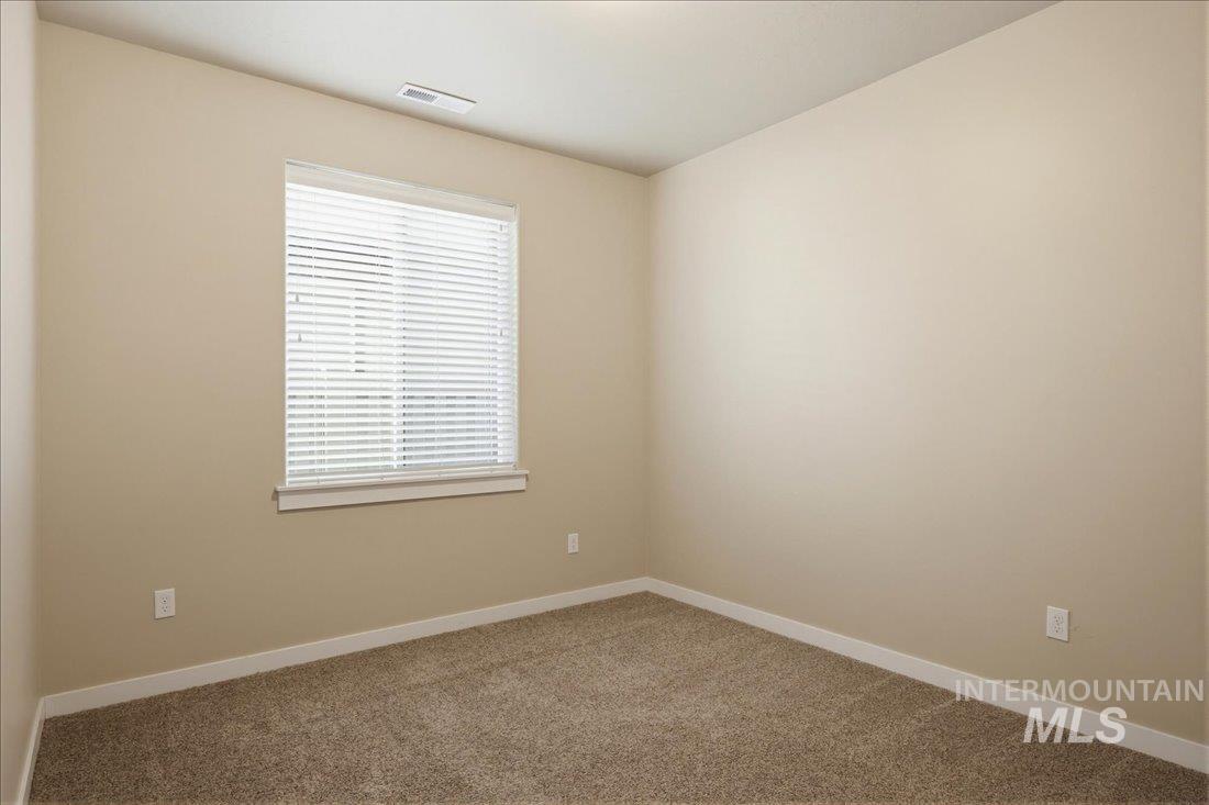 12460 W Azure St, Boise, Idaho 83713, 4 Bedrooms, 3 Bathrooms, Residential For Sale, Price $574,900,MLS 98986713