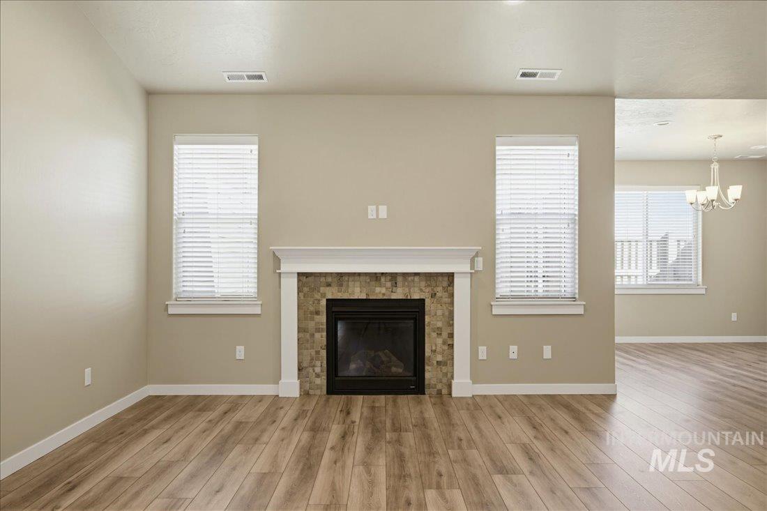 12460 W Azure St, Boise, Idaho 83713, 4 Bedrooms, 3 Bathrooms, Residential For Sale, Price $574,900,MLS 98986713