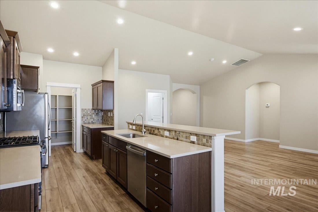 12460 W Azure St, Boise, Idaho 83713, 4 Bedrooms, 3 Bathrooms, Residential For Sale, Price $574,900,MLS 98986713