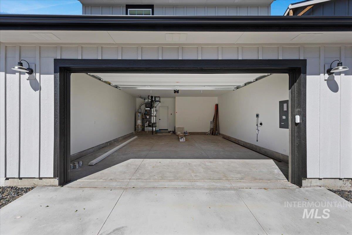 150 N Edgewood Ln, Eagle, Idaho 83616, 3 Bedrooms, 2.5 Bathrooms, Residential For Sale, Price $585,000,MLS 98986714