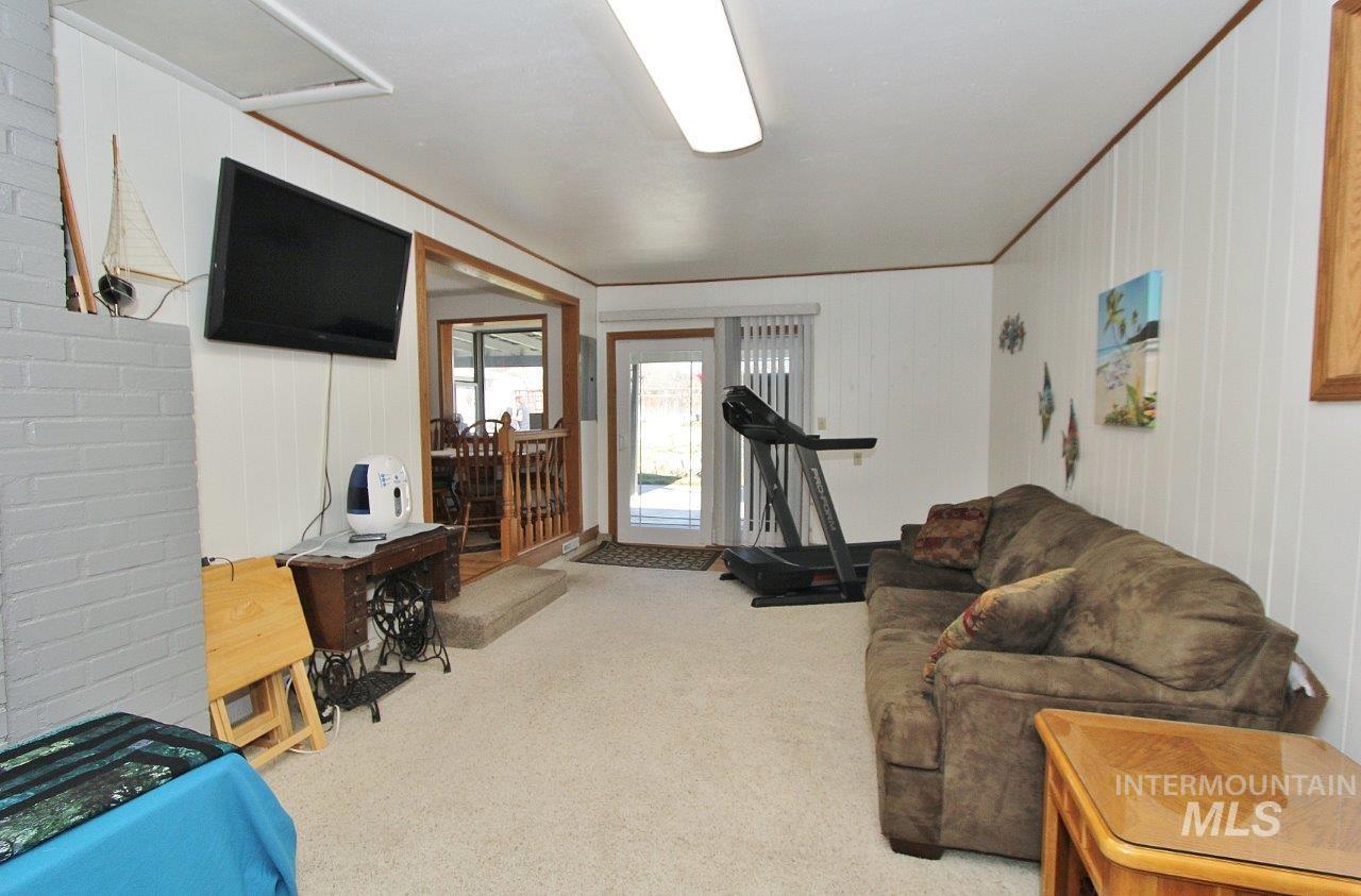 4002 W Normandie Dr., Boise, Idaho 83705-4733, 2 Bedrooms, 1 Bathroom, Residential For Sale, Price $499,999,MLS 98986715