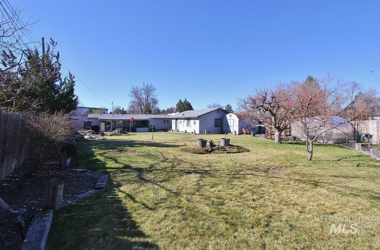 4002 W Normandie Dr., Boise, Idaho 83705-4733, 2 Bedrooms, 1 Bathroom, Residential For Sale, Price $499,999,MLS 98986715