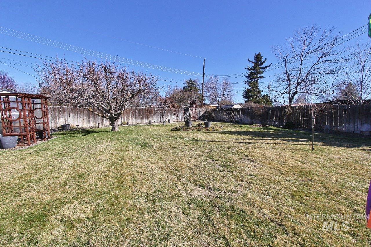 4002 W Normandie Dr., Boise, Idaho 83705-4733, 2 Bedrooms, 1 Bathroom, Residential For Sale, Price $499,999,MLS 98986715