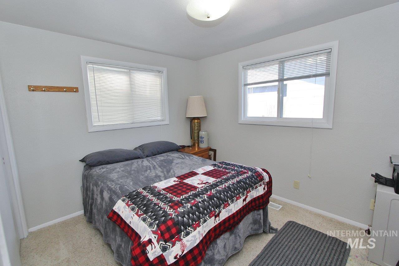 4002 W Normandie Dr., Boise, Idaho 83705-4733, 2 Bedrooms, 1 Bathroom, Residential For Sale, Price $499,999,MLS 98986715