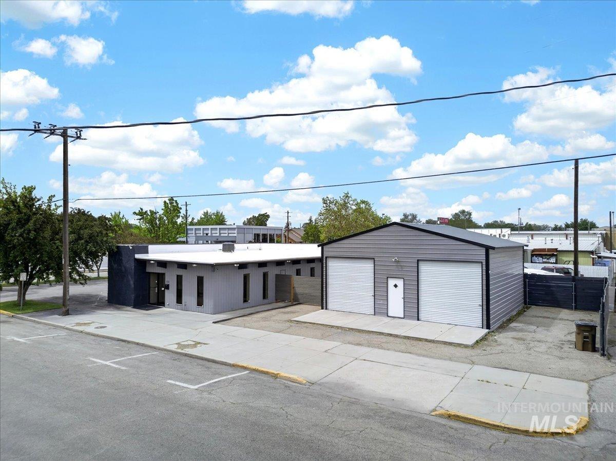Business/Commercial For Sale