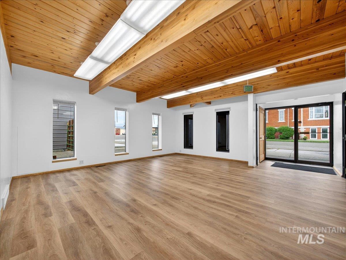 111 S Hayes Street, Emmett, Idaho 83617, Business/Commercial For Sale, Price $495,000, 98986716